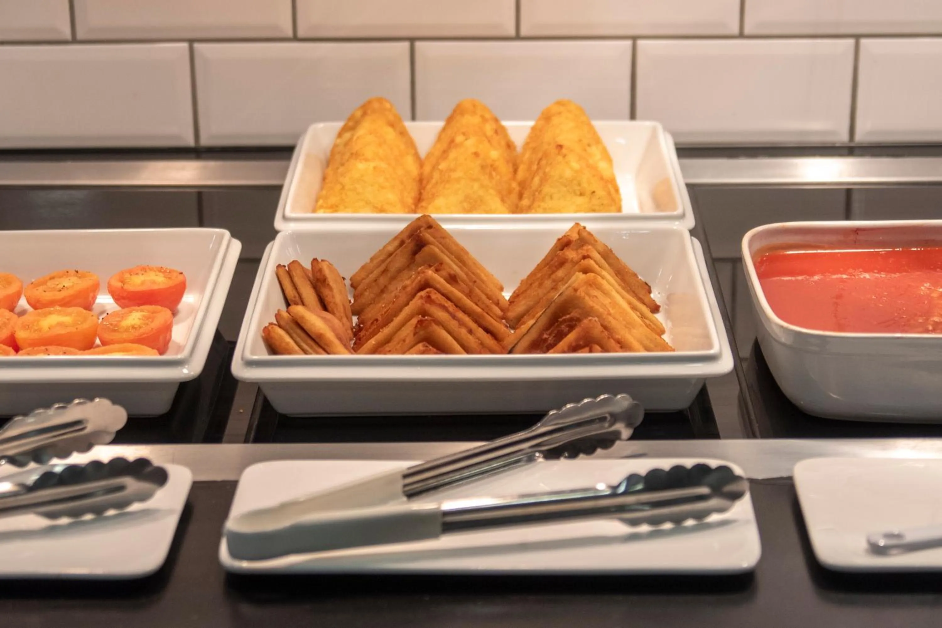 Breakfast in Holiday Inn Express Belfast City by IHG