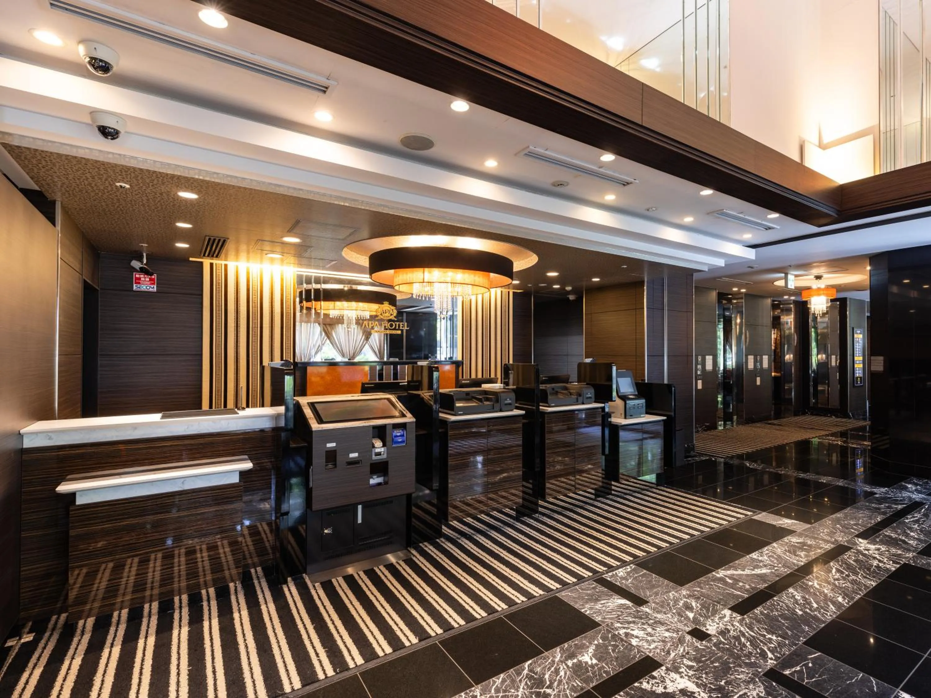 Lobby or reception in APA Hotel Nagoya Sakae