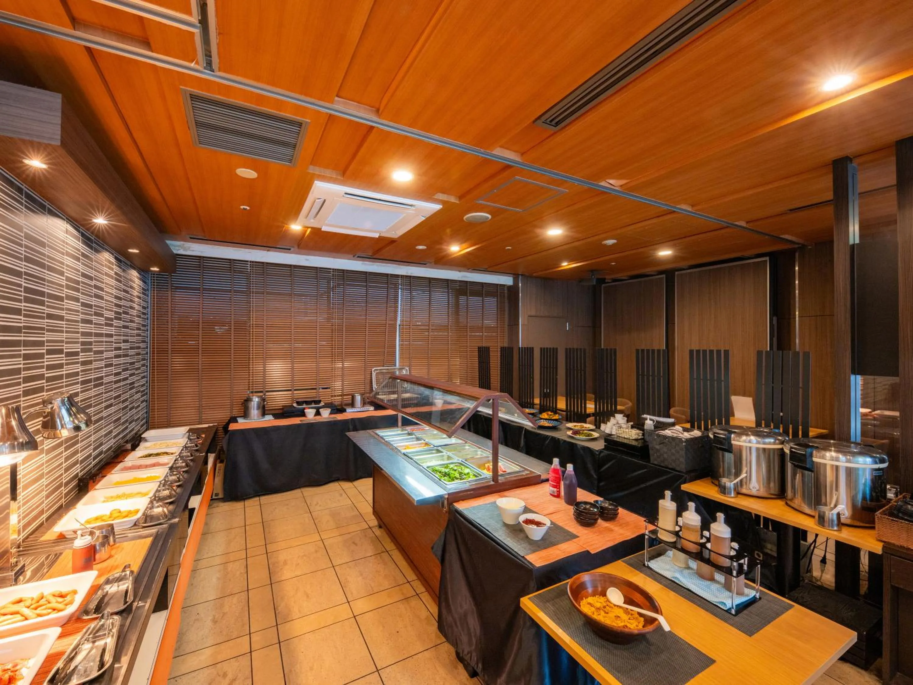 Restaurant/places to eat in APA Hotel Nagoya Sakae