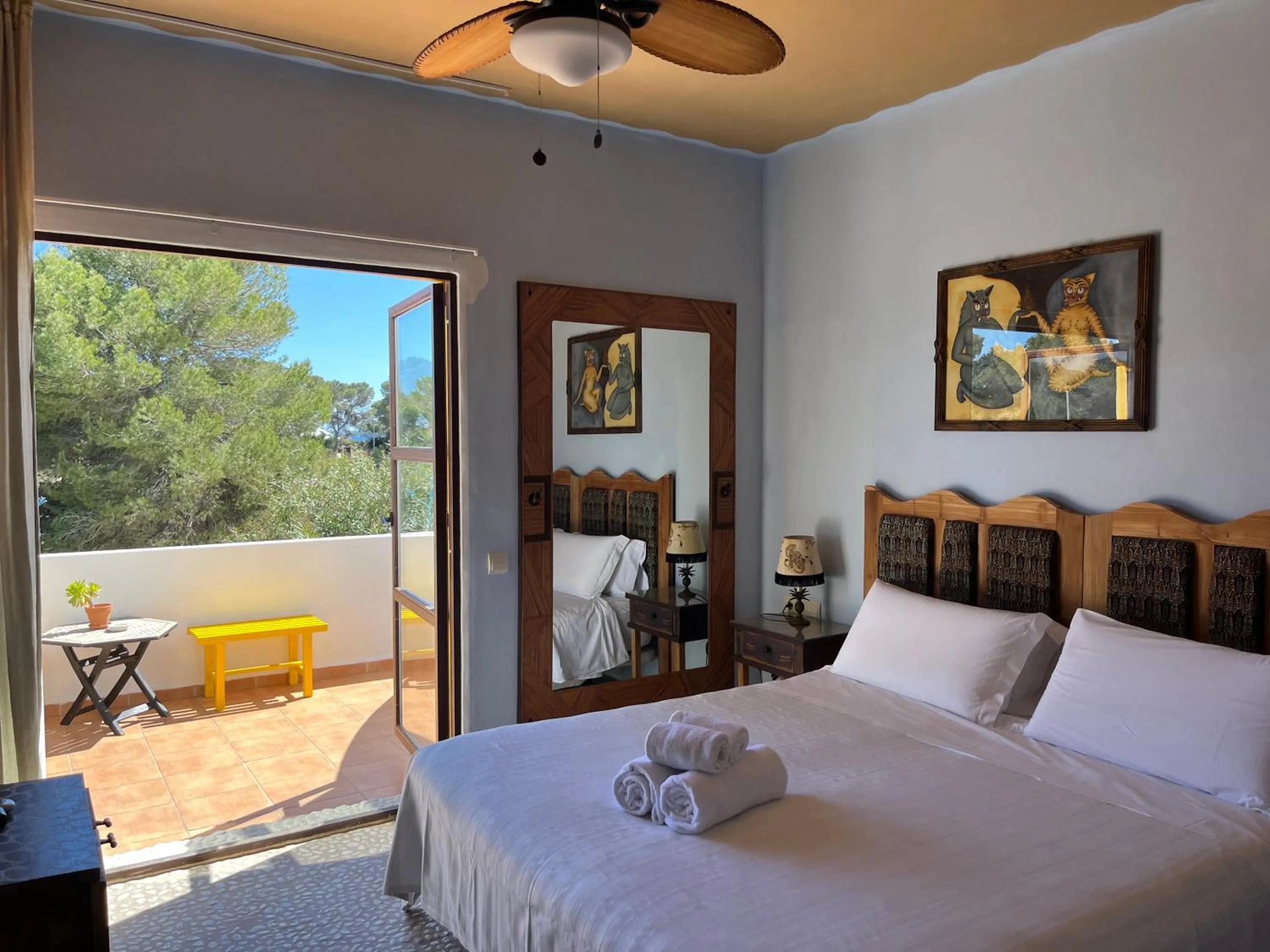 Bedroom, Bed in Boutique Hostal La Curandera de Salinas