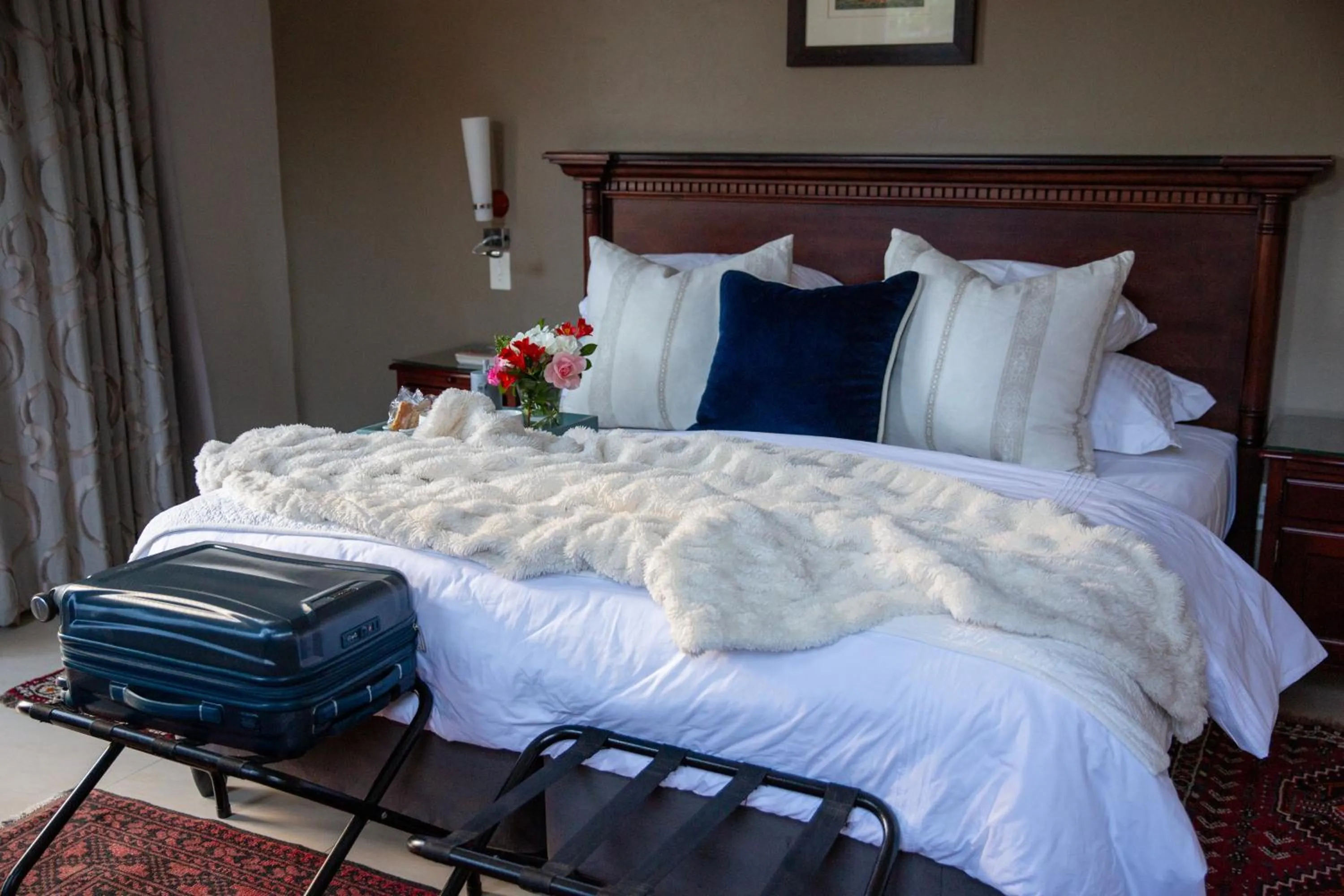 Bed in Lemoenkloof Boutique Hotel