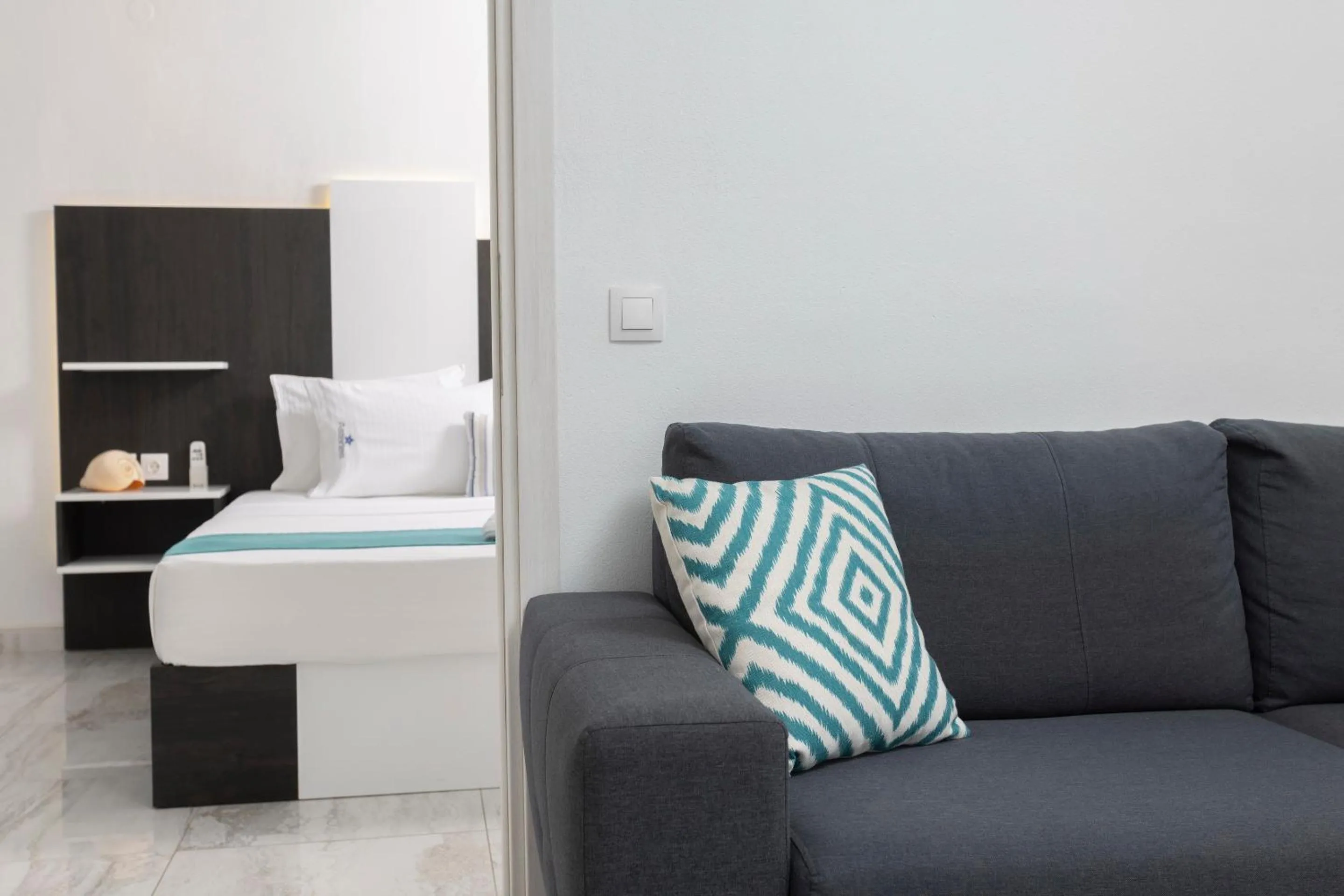 Asterias Premium Holiday Apartments