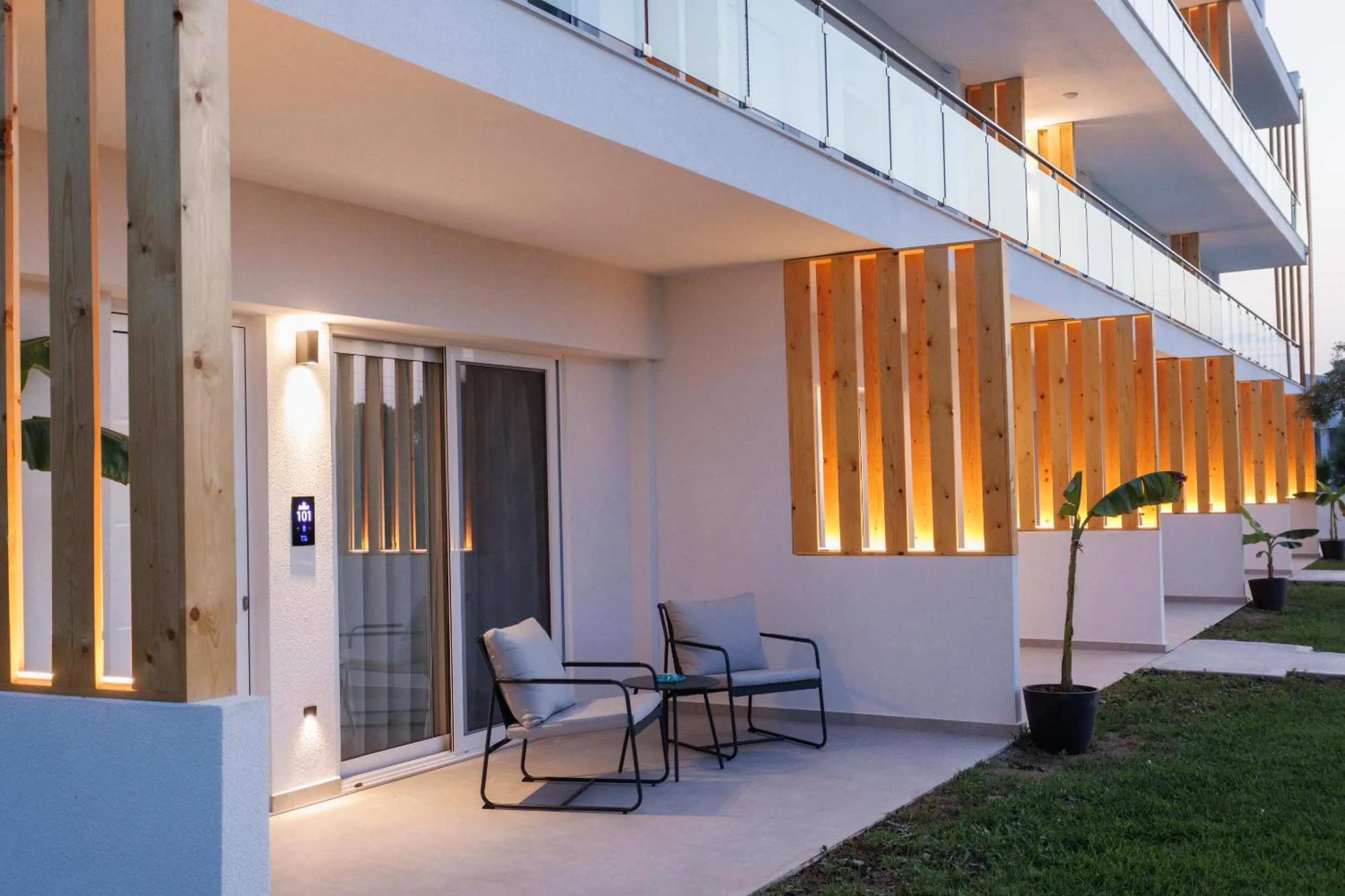 Garden in Asterias Premium Holiday Apartments