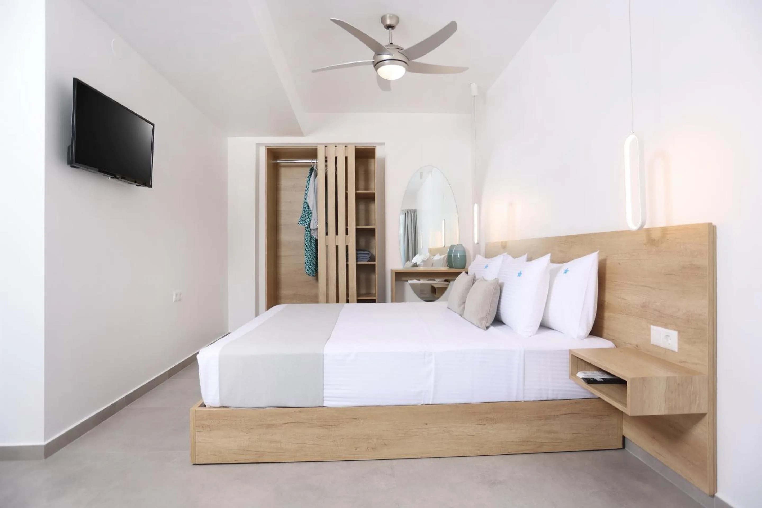 Bedroom, Bed in Asterias Premium Holiday Apartments