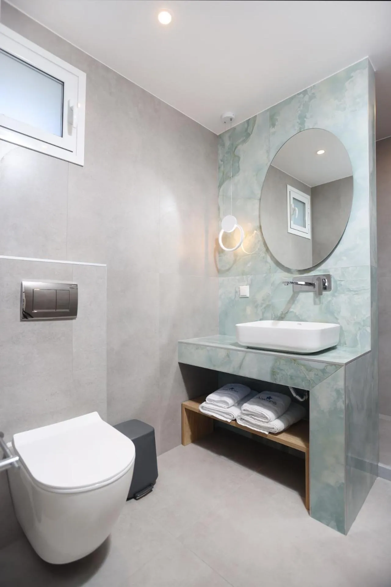 Asterias Premium Holiday Apartments