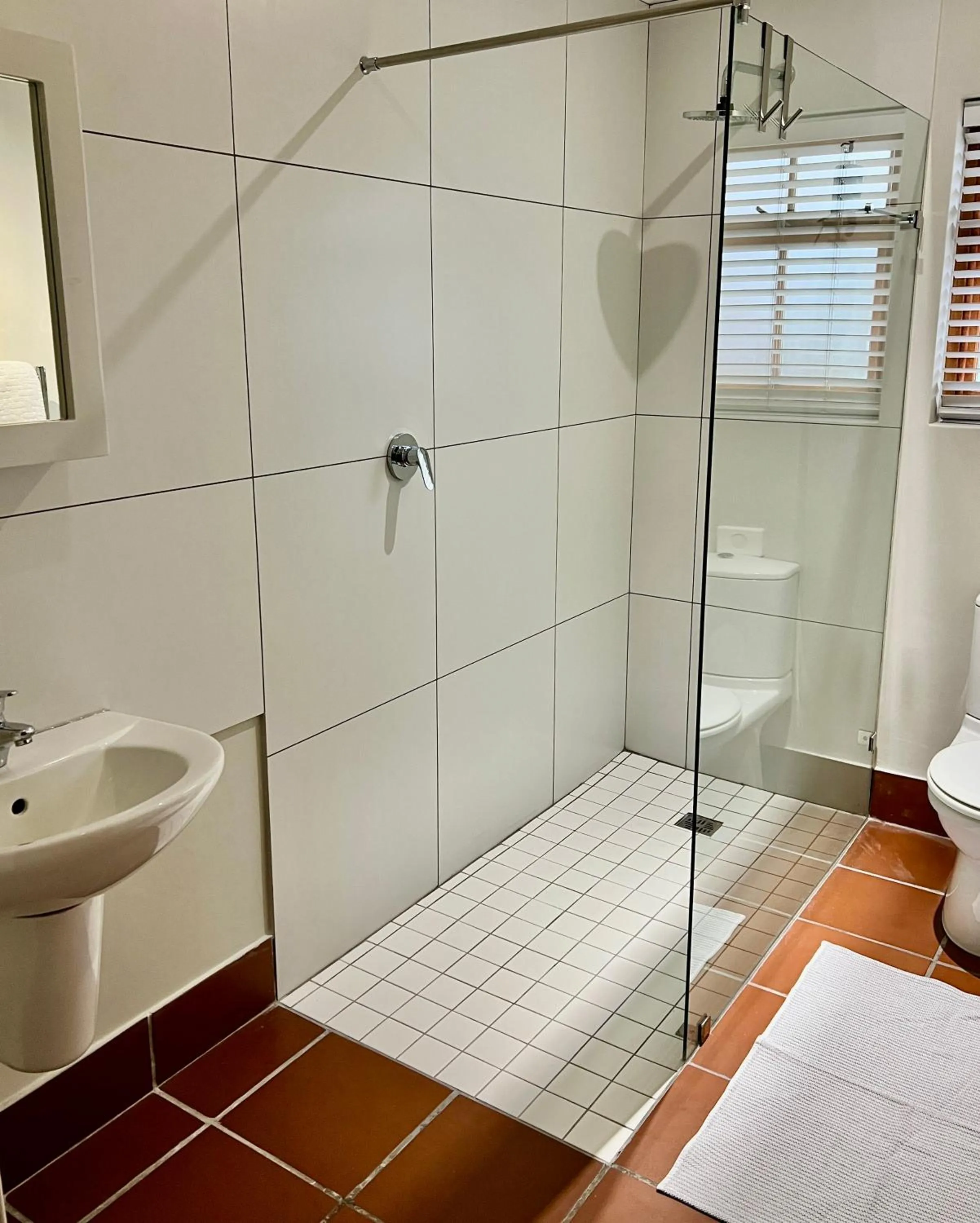 Bathroom in Penelope's Stellenbosch