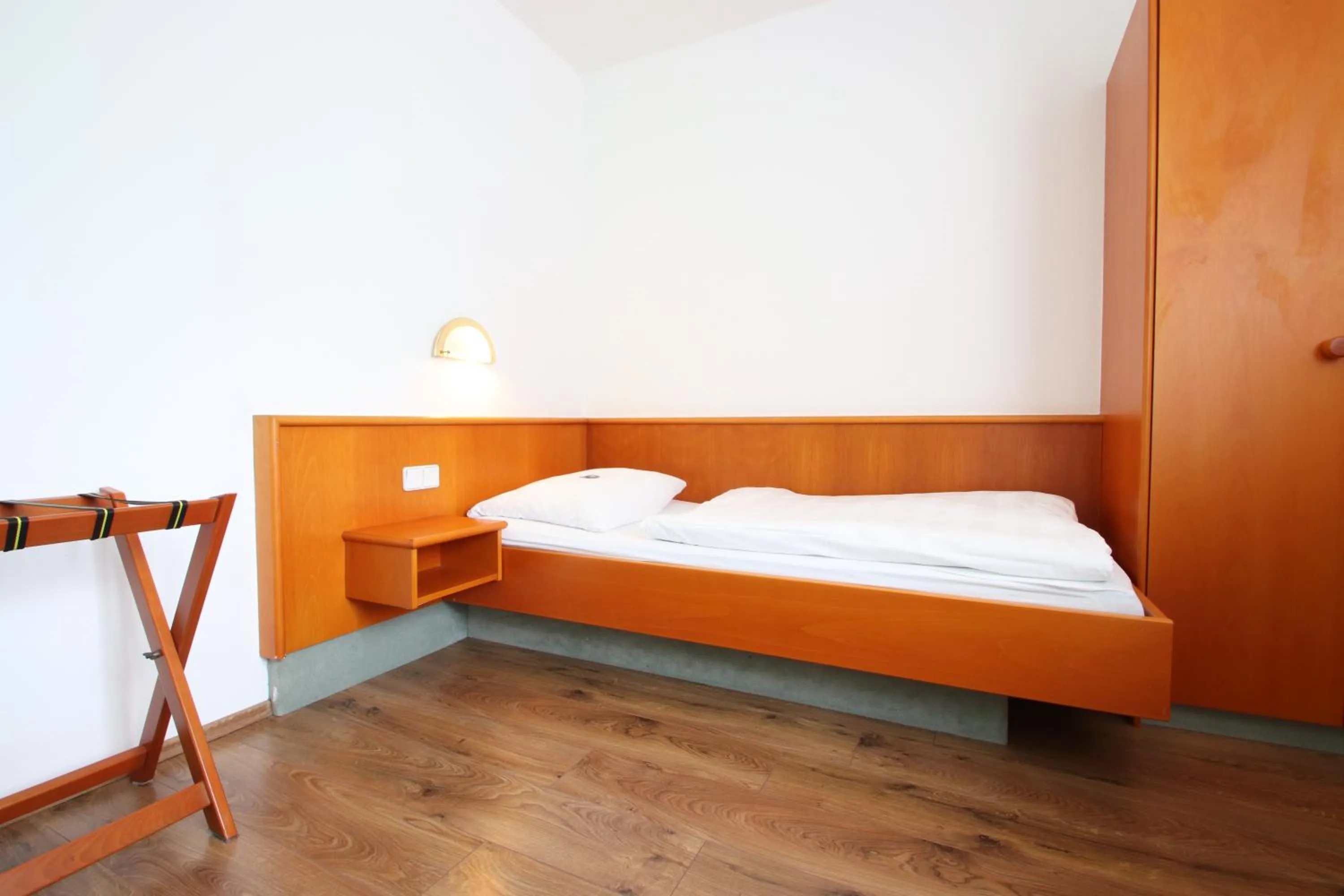 Hotel-Dörfler Garni