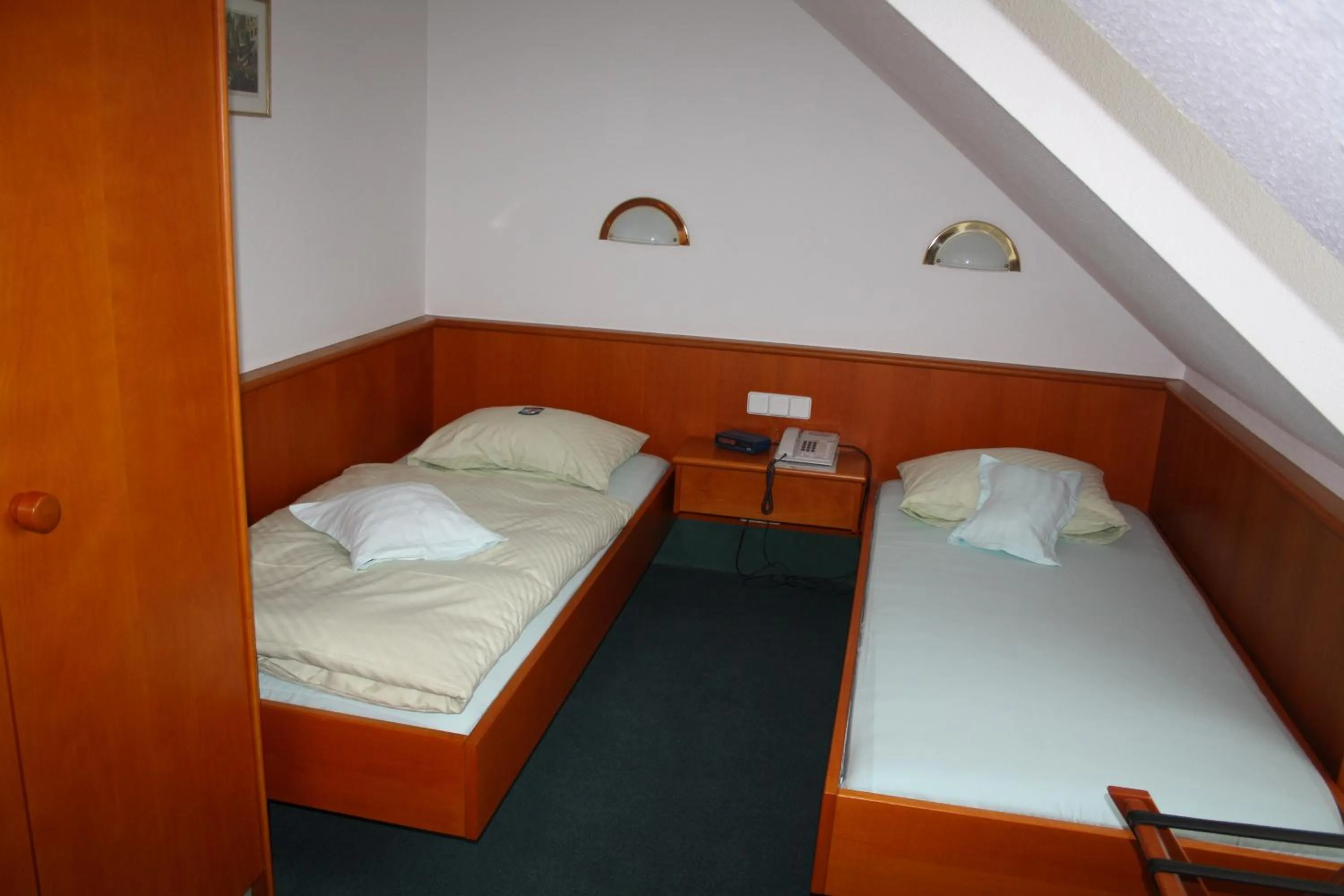 Photo of the whole room in Hotel-Dörfler Garni