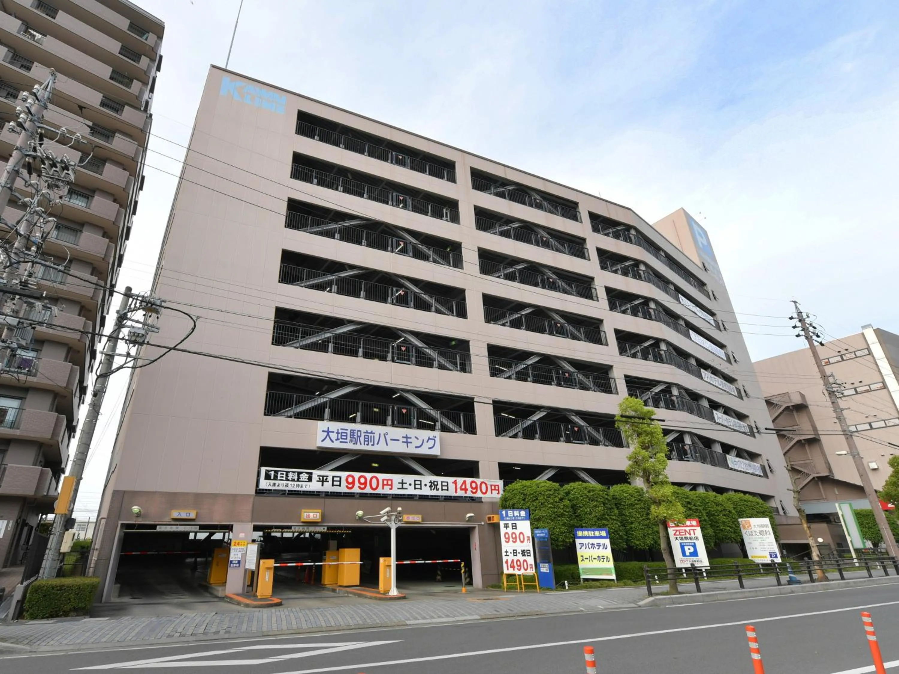 Parking in APA Hotel Ogaki Ekimae