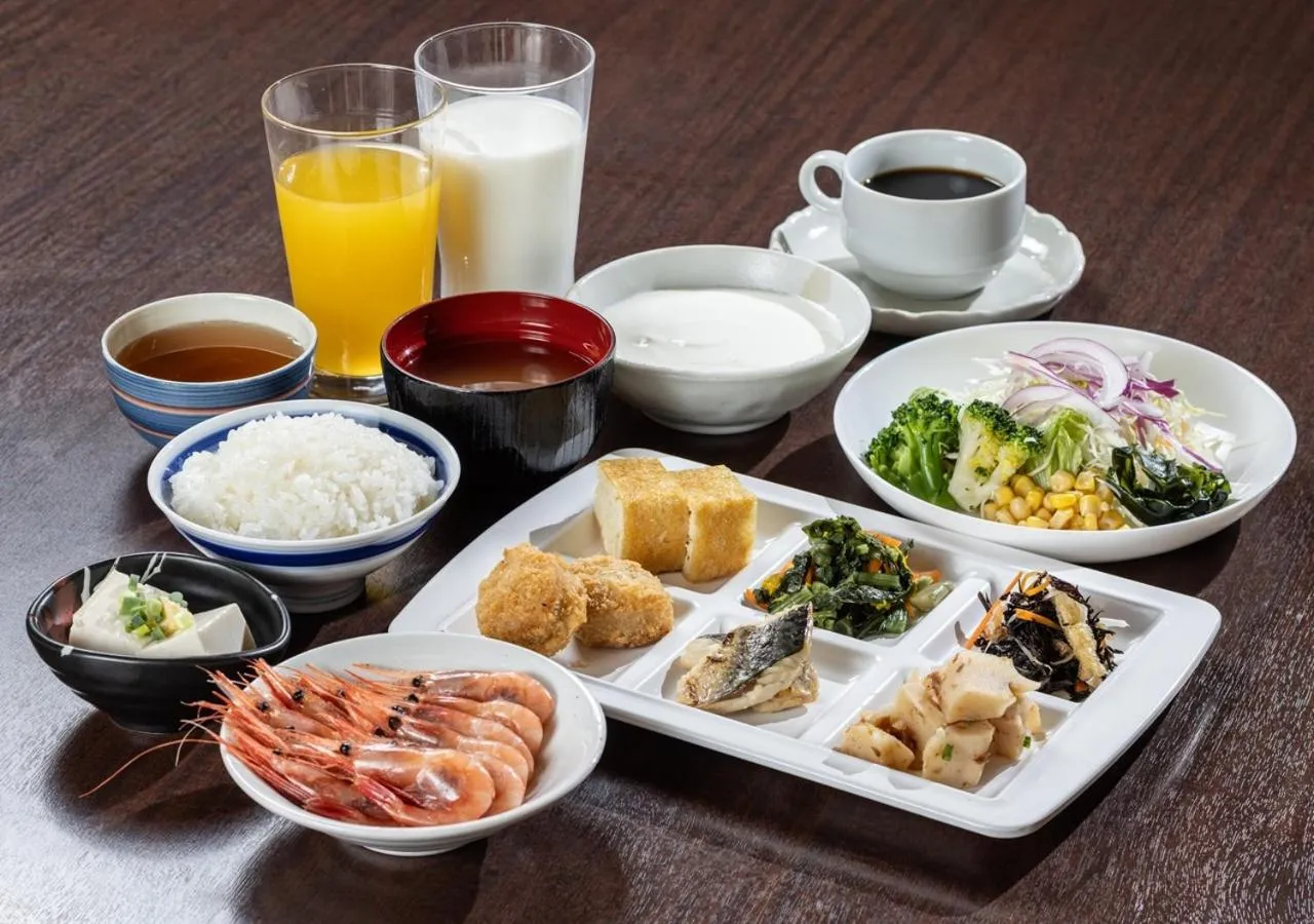 Buffet breakfast in APA Hotel Niigata Furumachi