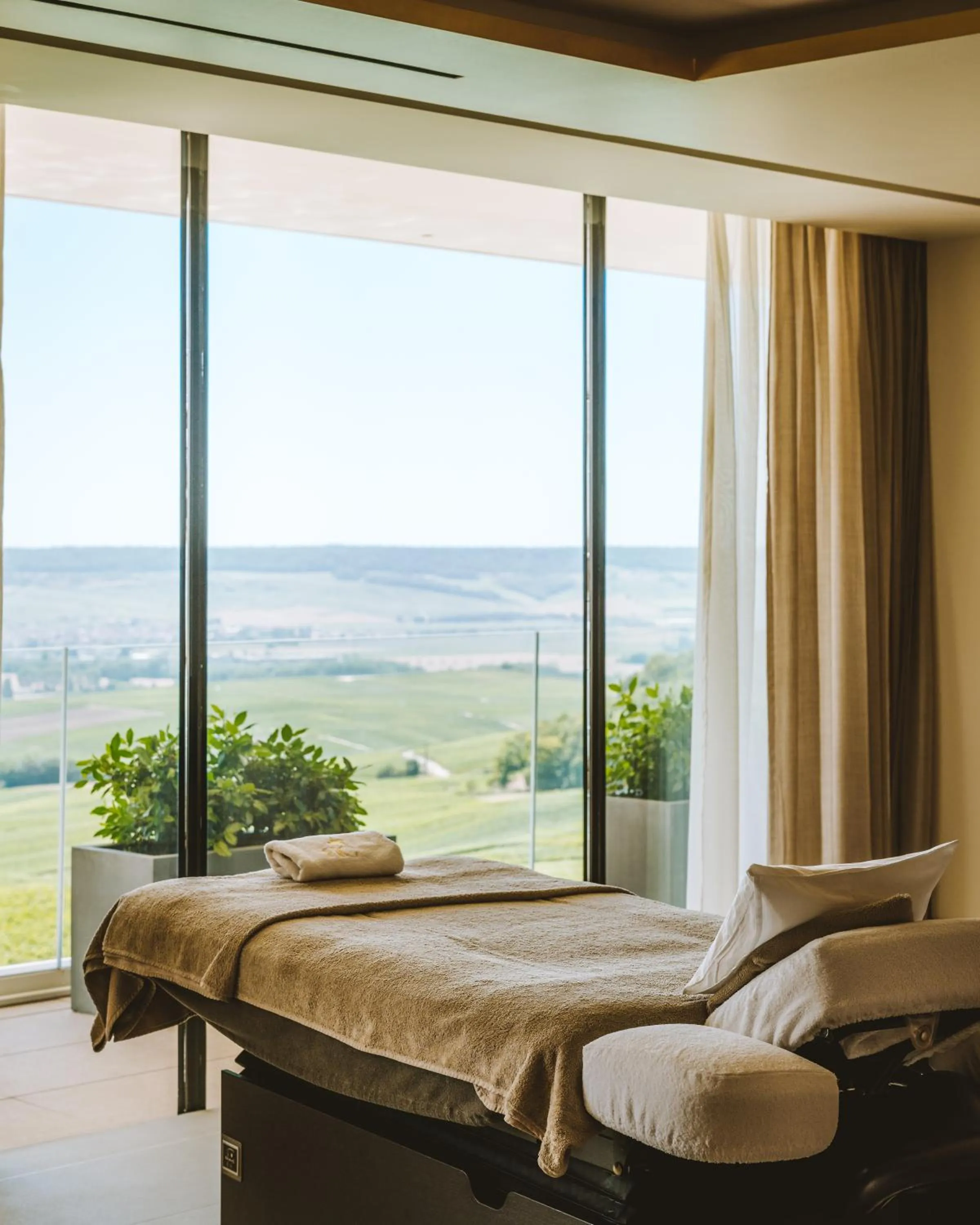 Natural landscape, Bed in Royal Champagne Hotel & Spa