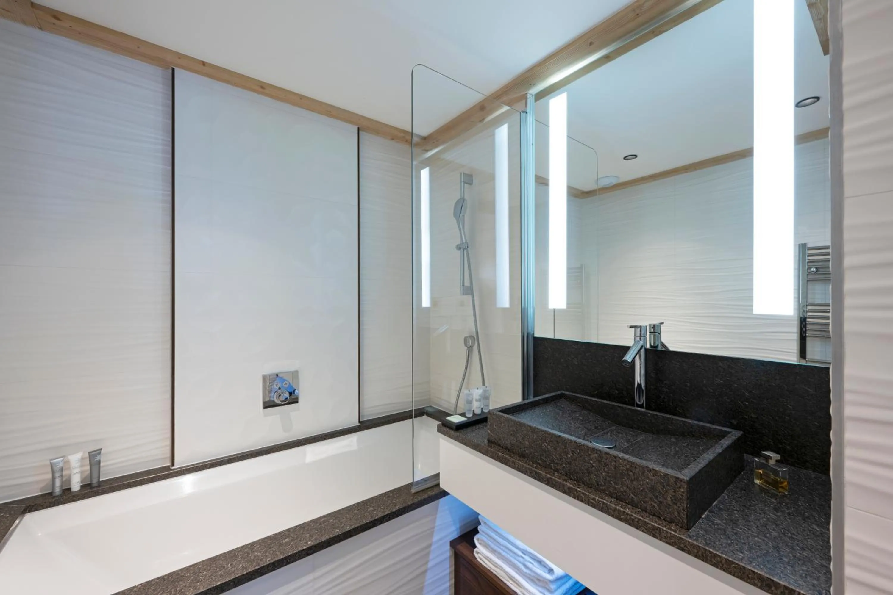 Bathroom in MGM Hôtels & Résidences - Résidence Anitea