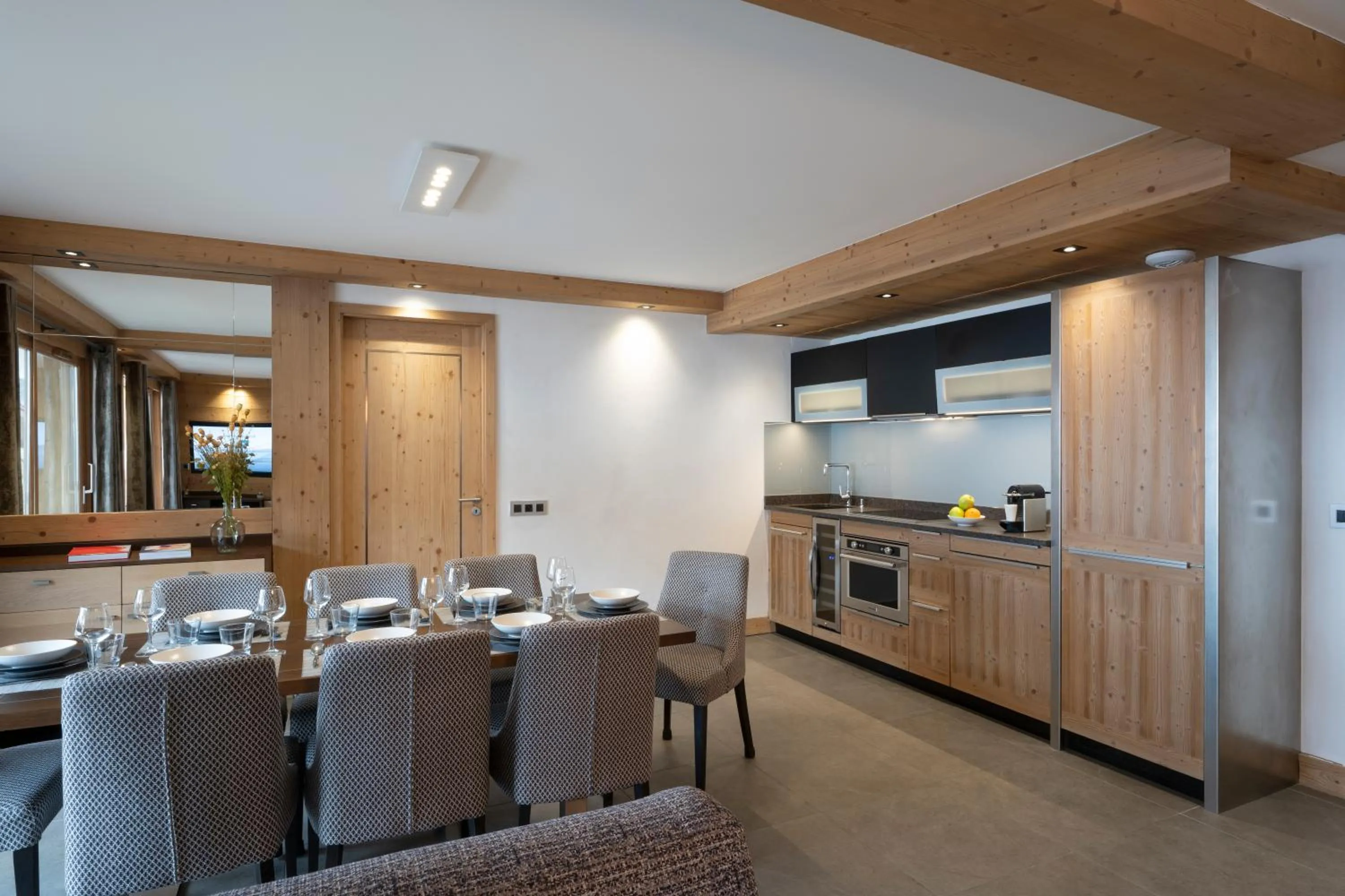 Kitchen or kitchenette in MGM Hôtels & Résidences - Résidence Anitea