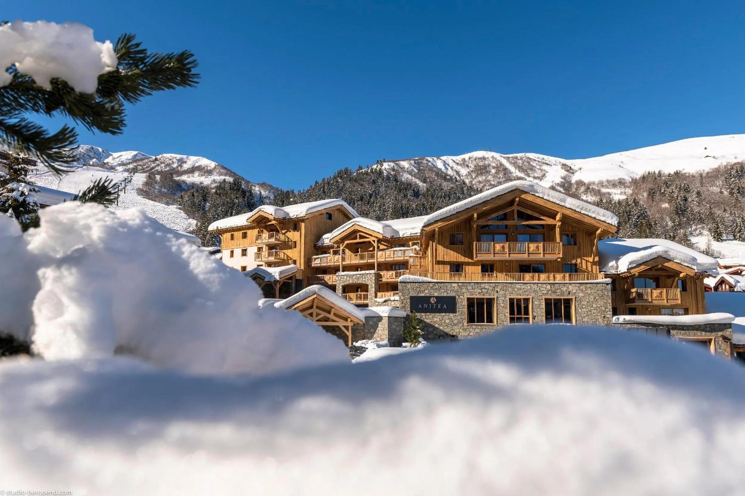 Property building in MGM Hôtels & Résidences - Résidence Anitea