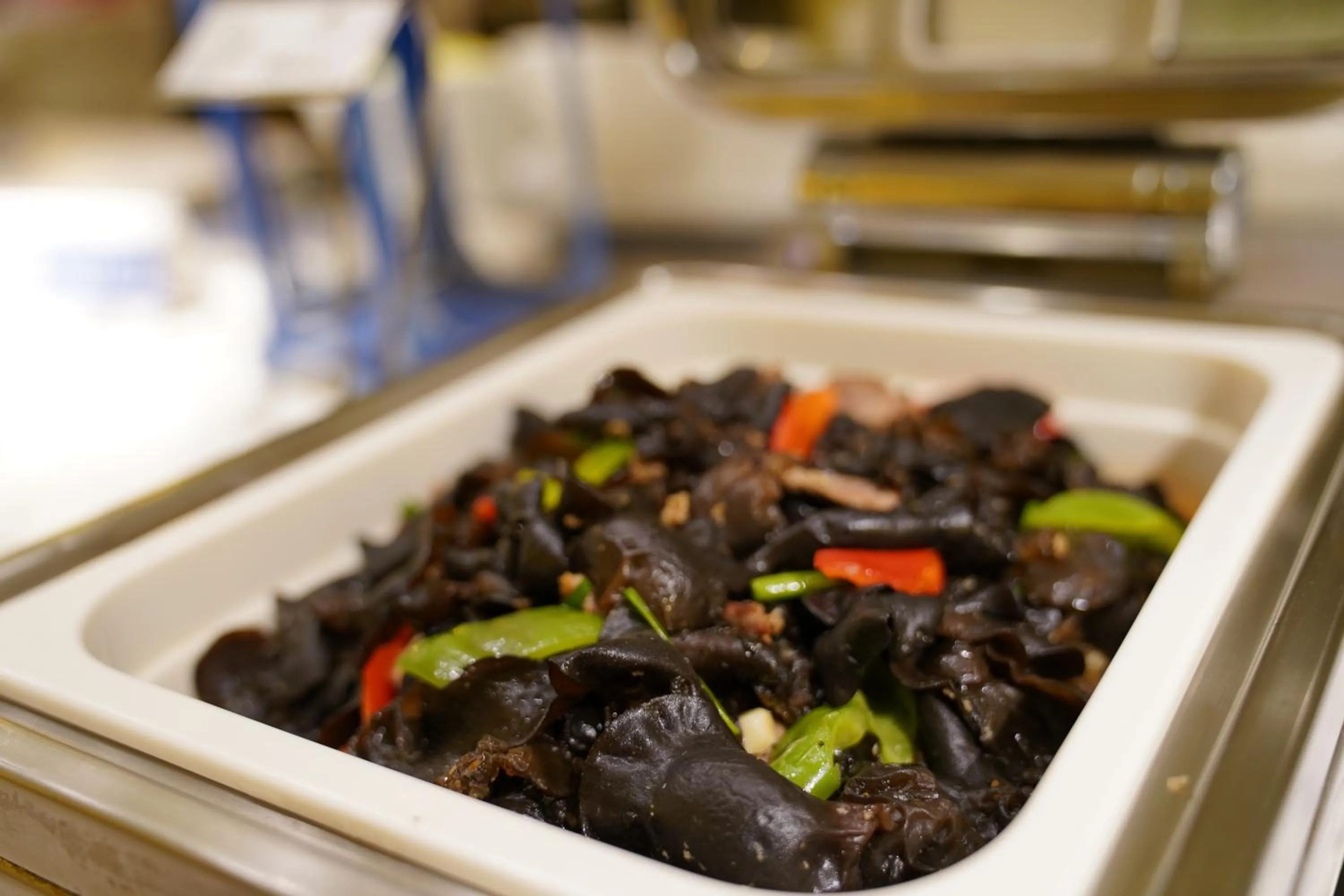 Food in Grand Mercure Hotel Hualing