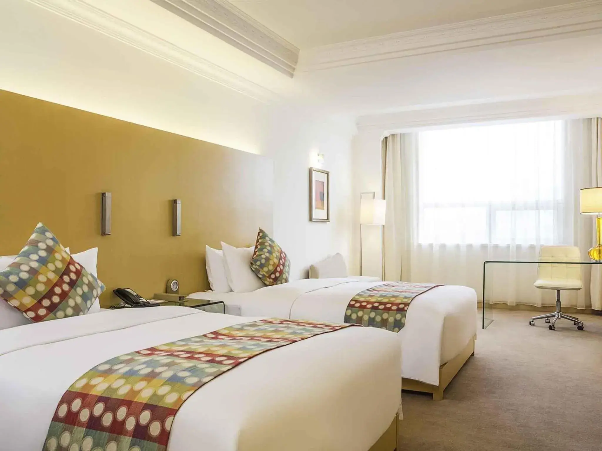 Bedroom, Bed in Grand Mercure Hotel Hualing Bedroom, Bed in Grand Mercure Hotel Hualing