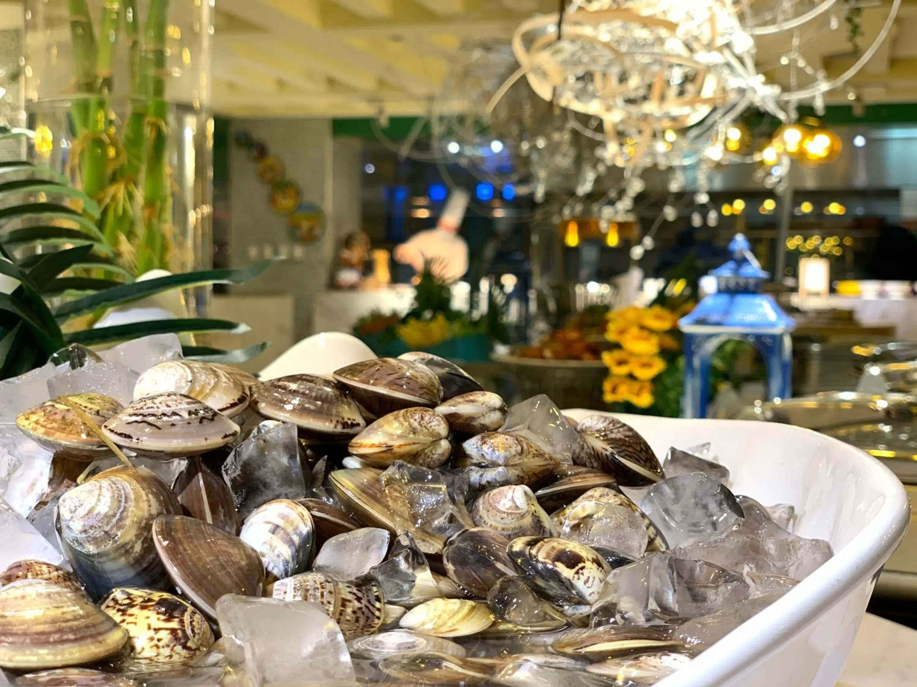 Buffet breakfast in Grand Mercure Hotel Hualing Buffet breakfast in Grand Mercure Hotel Hualing