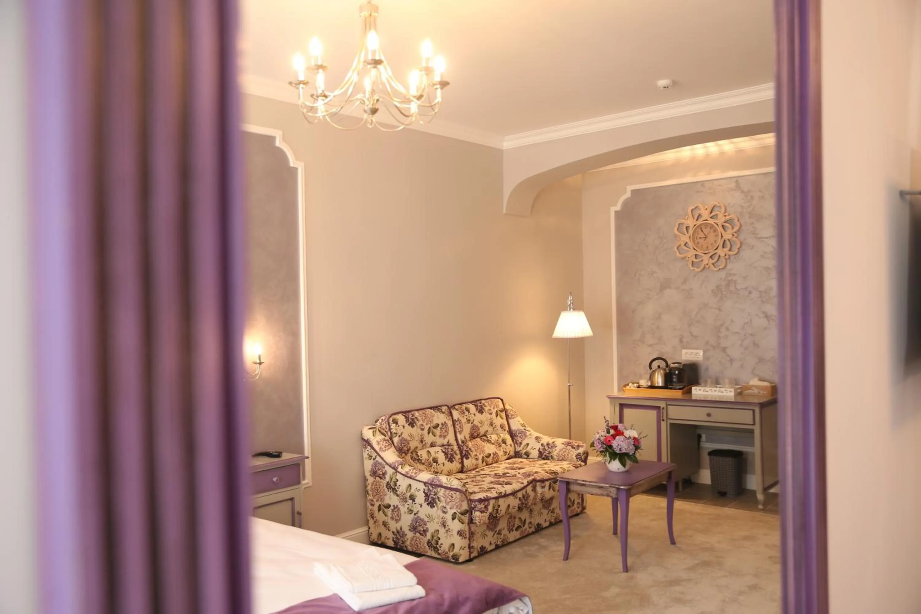 Artisans Boutique Villa