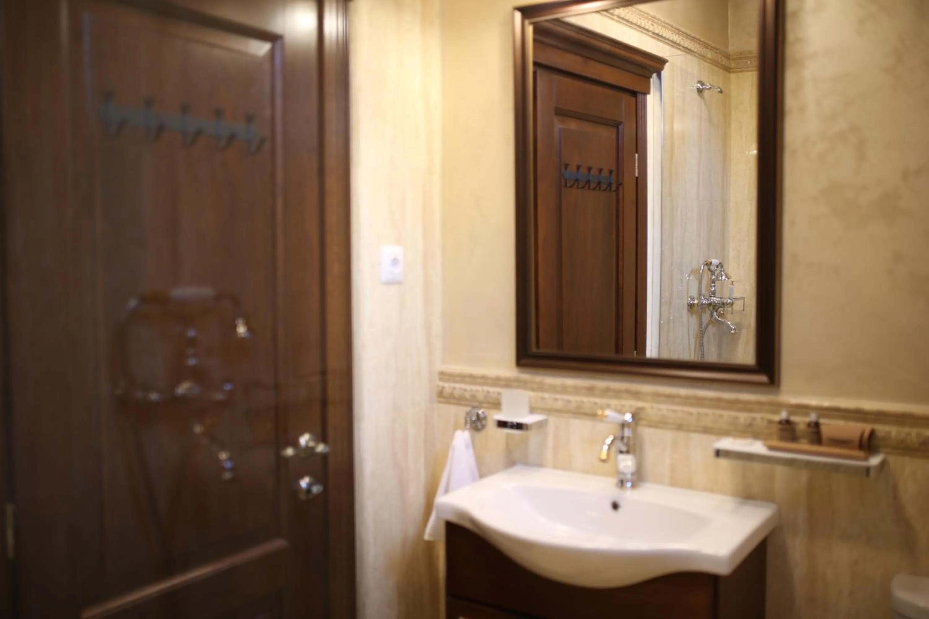 Artisans Boutique Villa