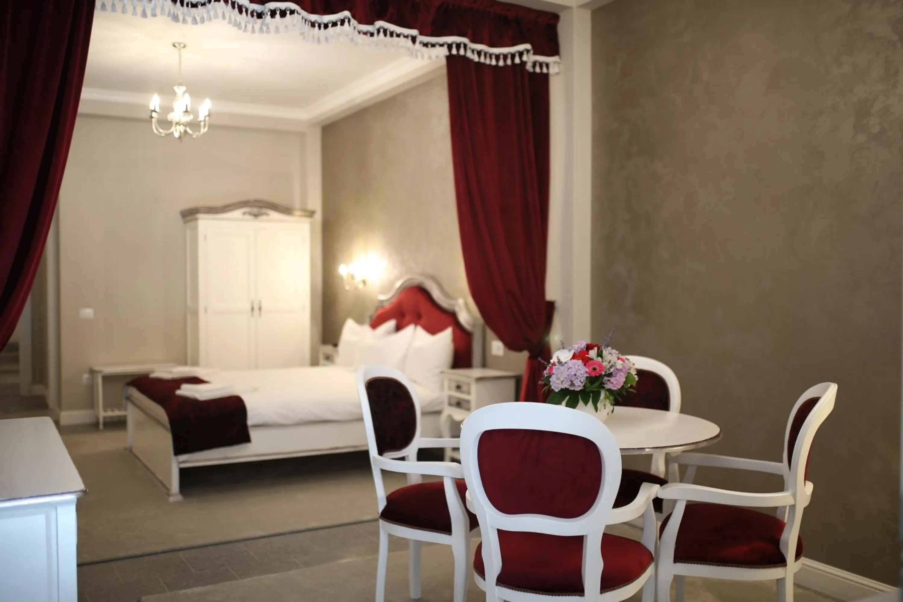 Bed in Artisans Boutique Villa