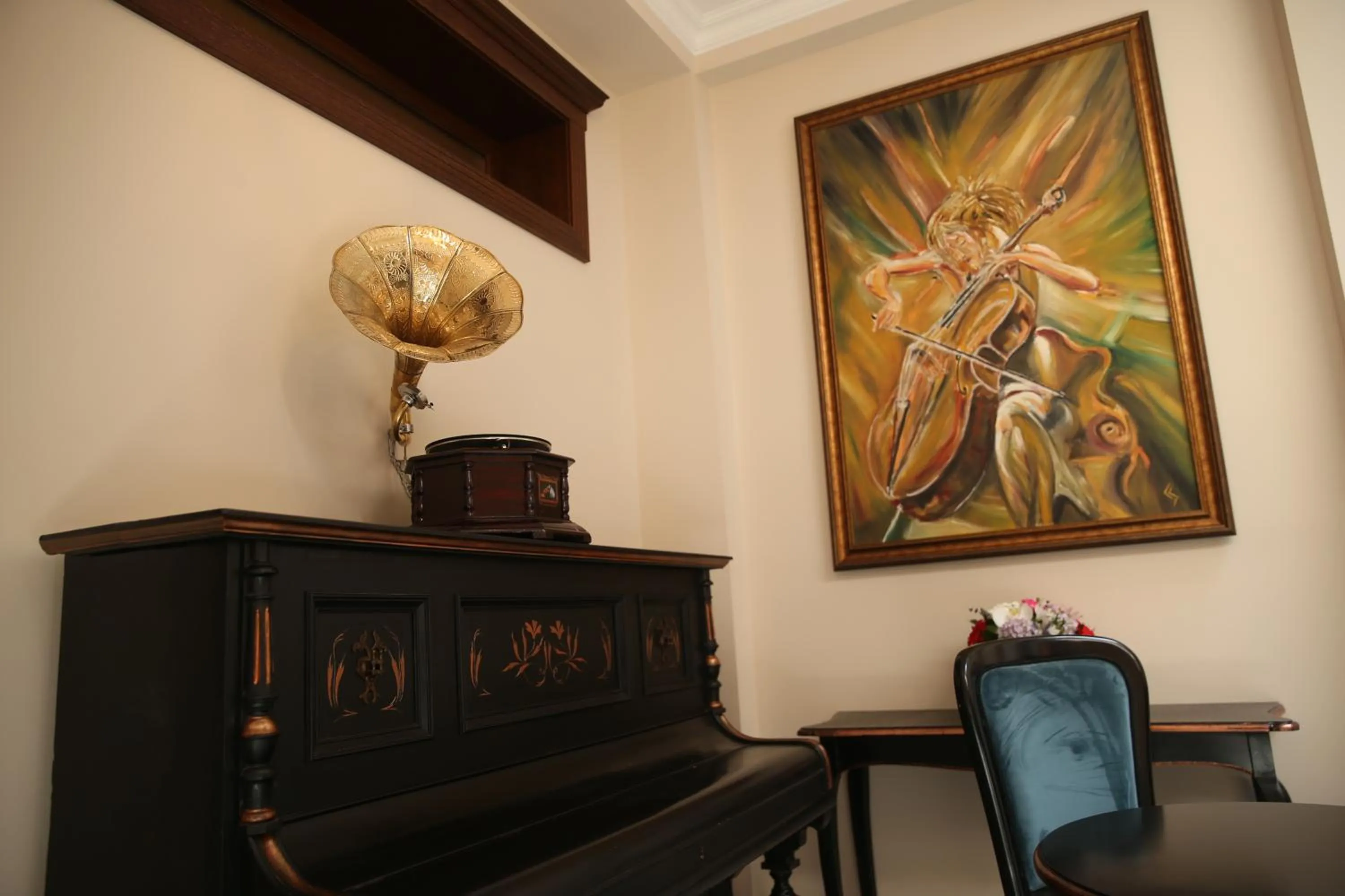 Artisans Boutique Villa