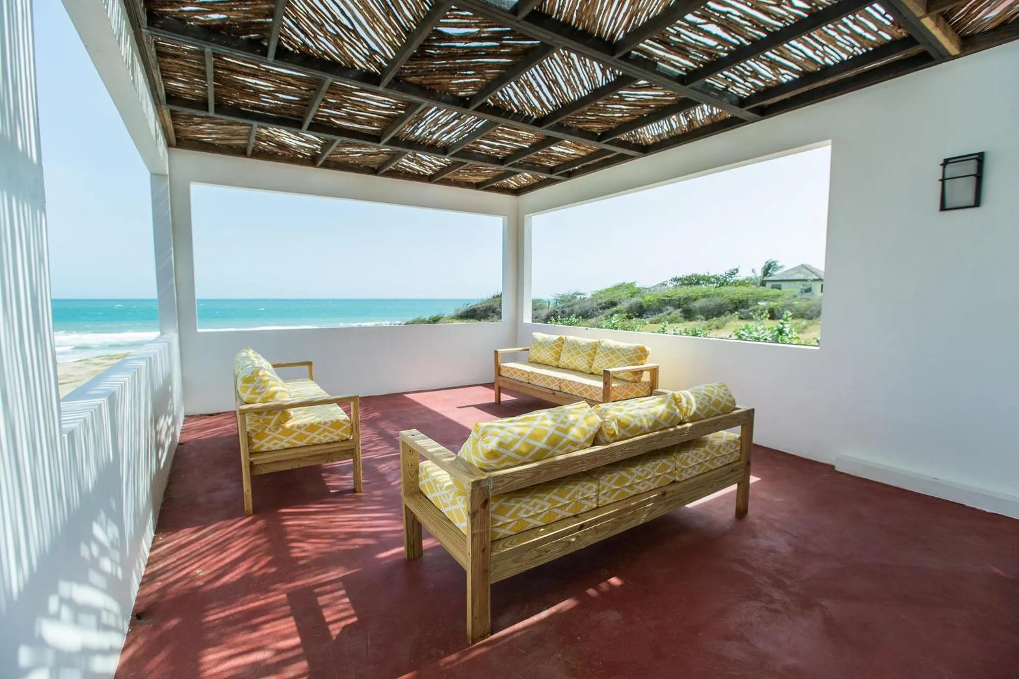 Balcony/Terrace in Turtles Nest Villa