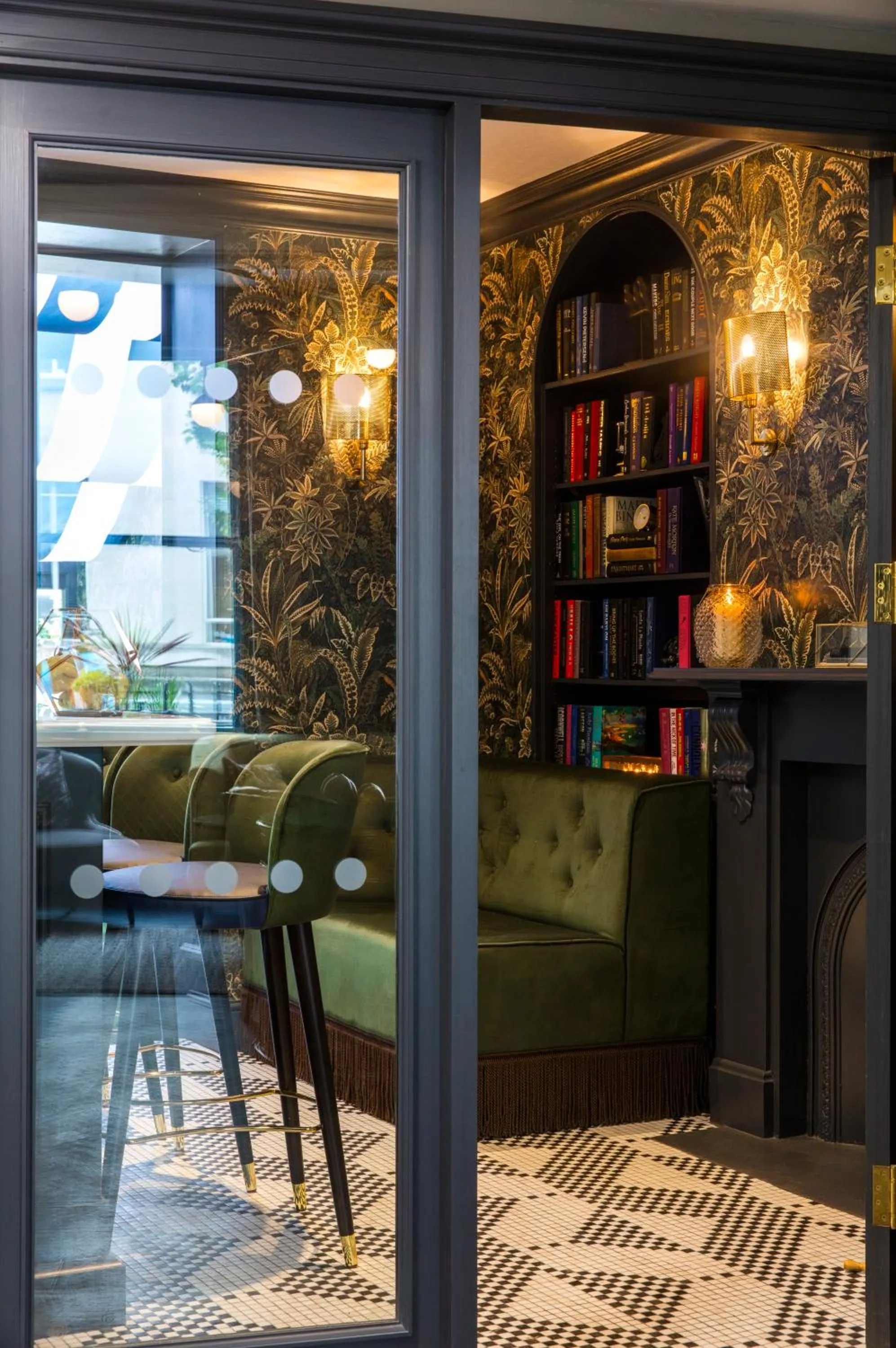 Lounge or bar in The Academy - Small Luxury Hotels of the World