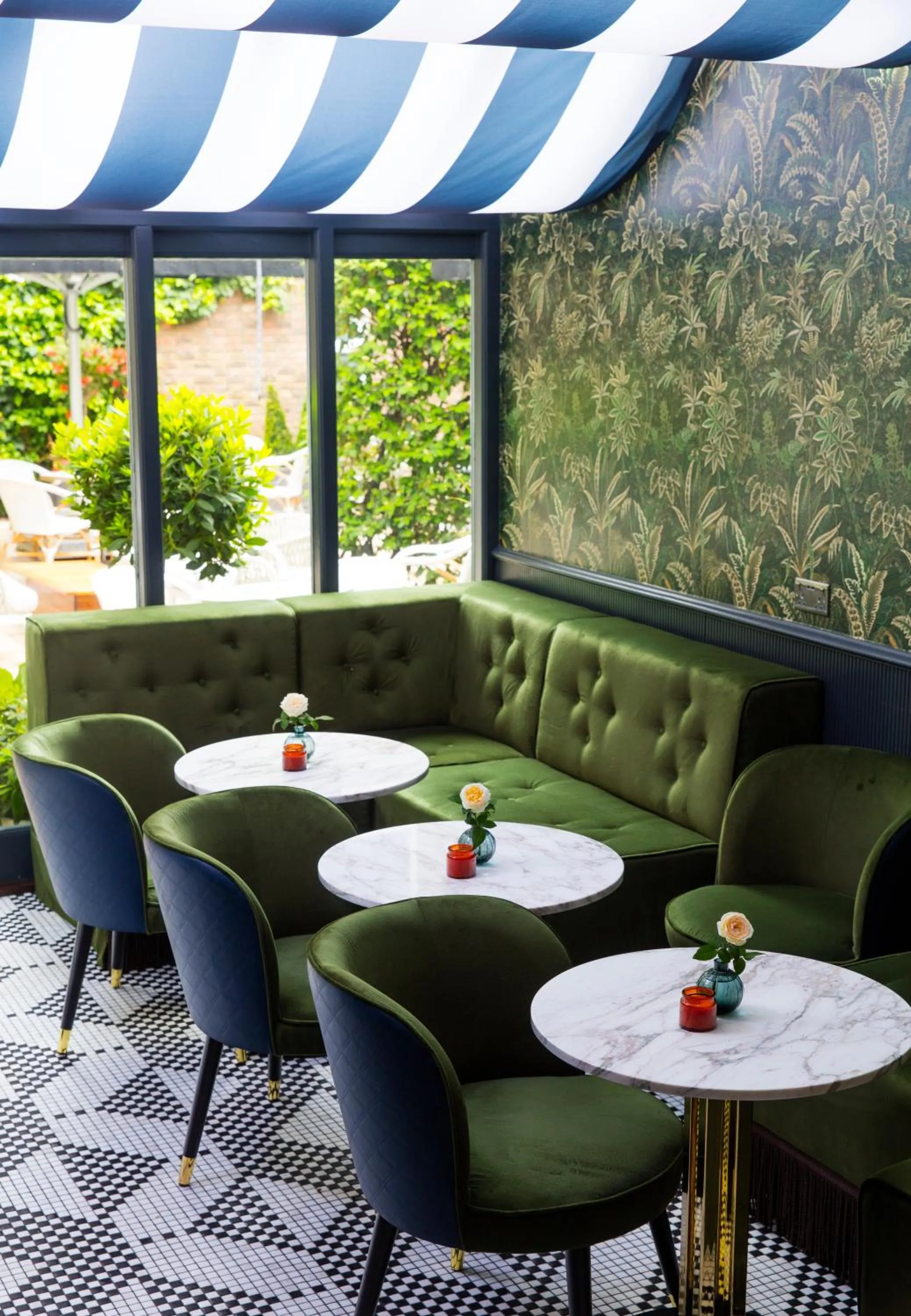 Lounge or bar in The Academy - Small Luxury Hotels of the World