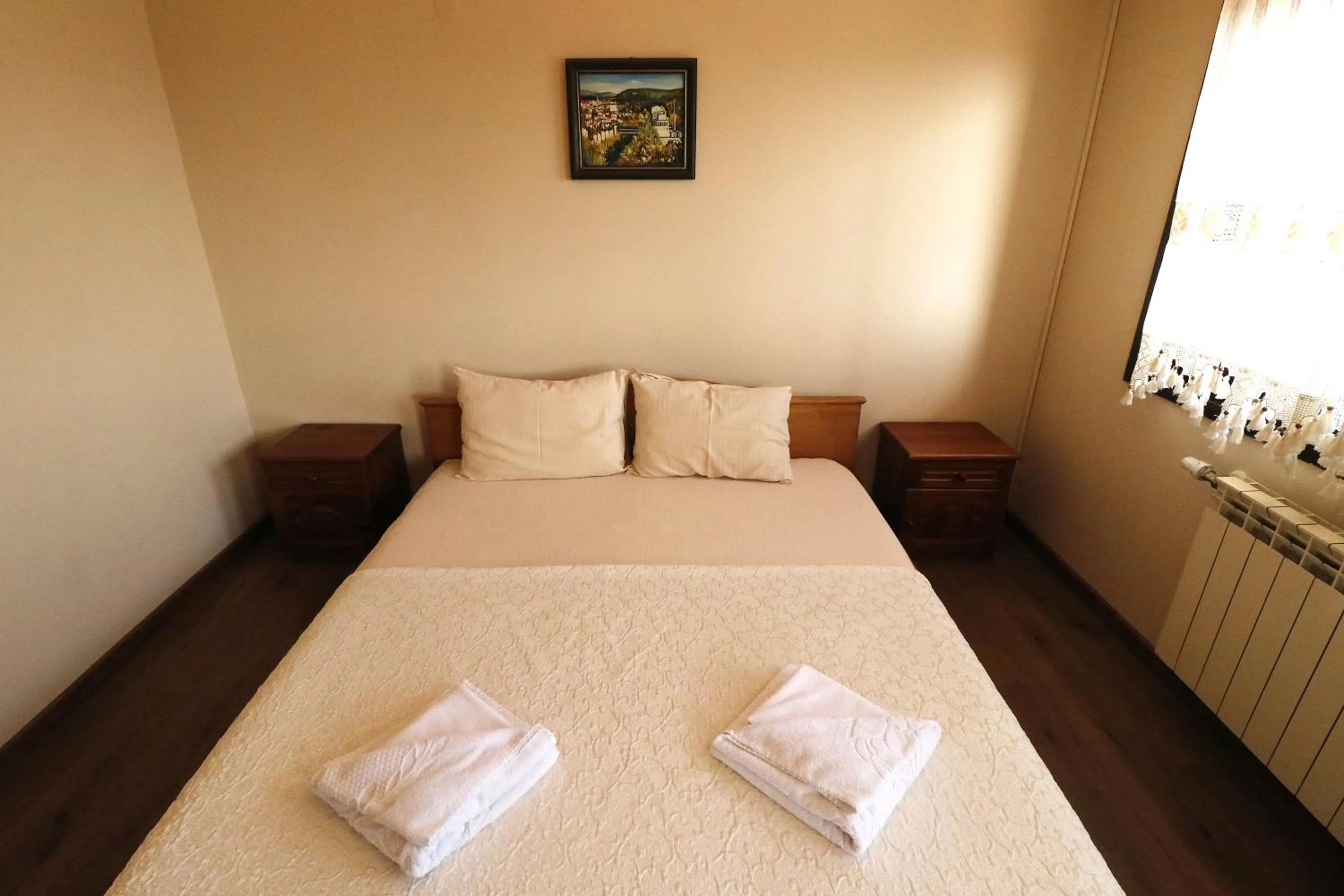 Bedroom, Bed in Family Hotel Arbanashka Sreshta