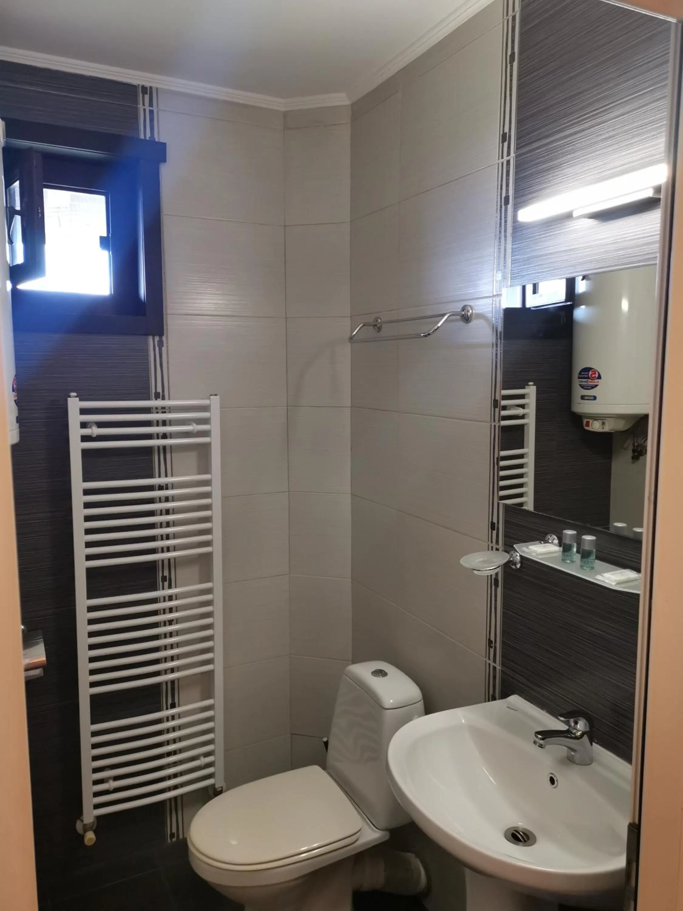 Bathroom in Family Hotel Arbanashka Sreshta