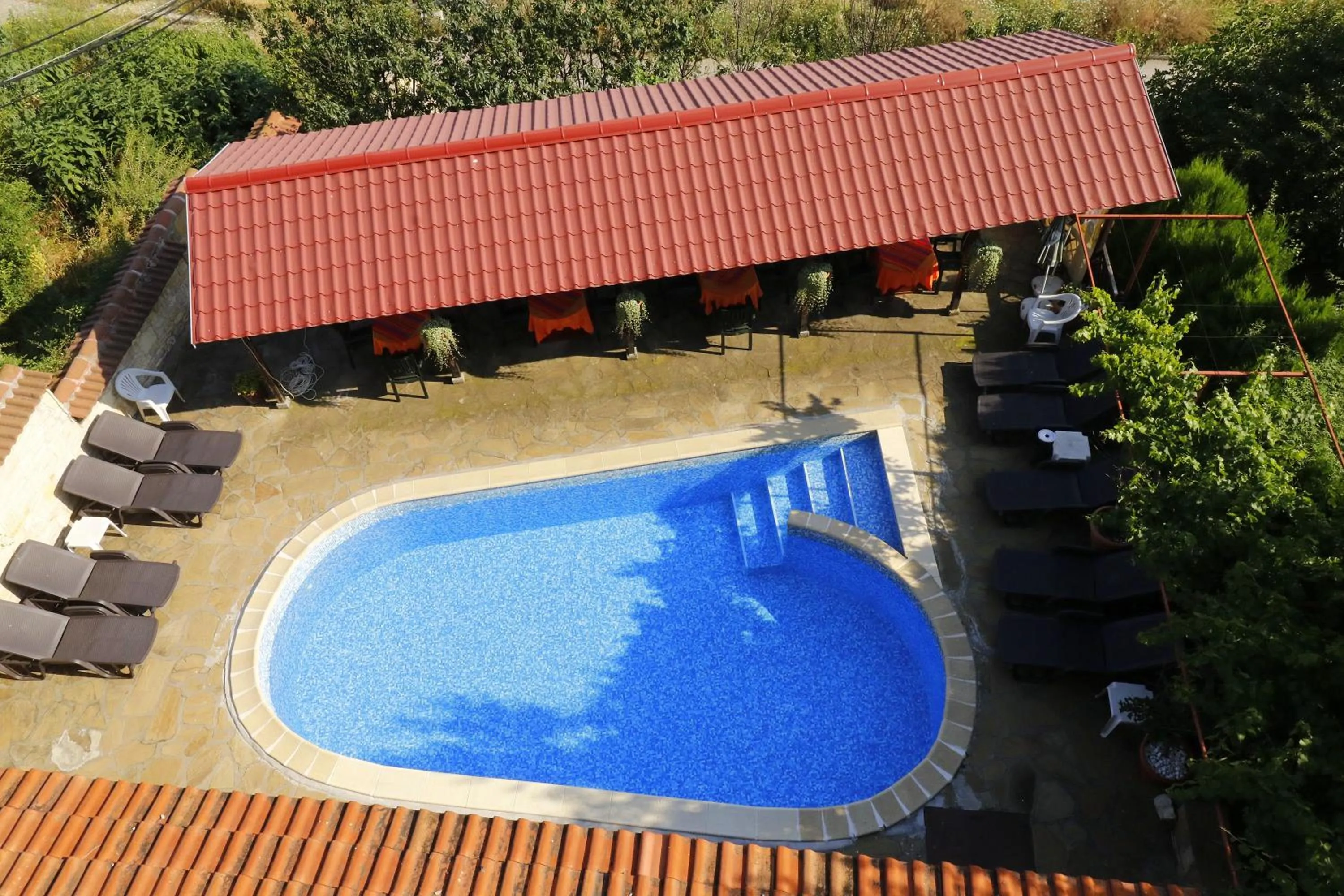 Swimming pool in Family Hotel Arbanashka Sreshta