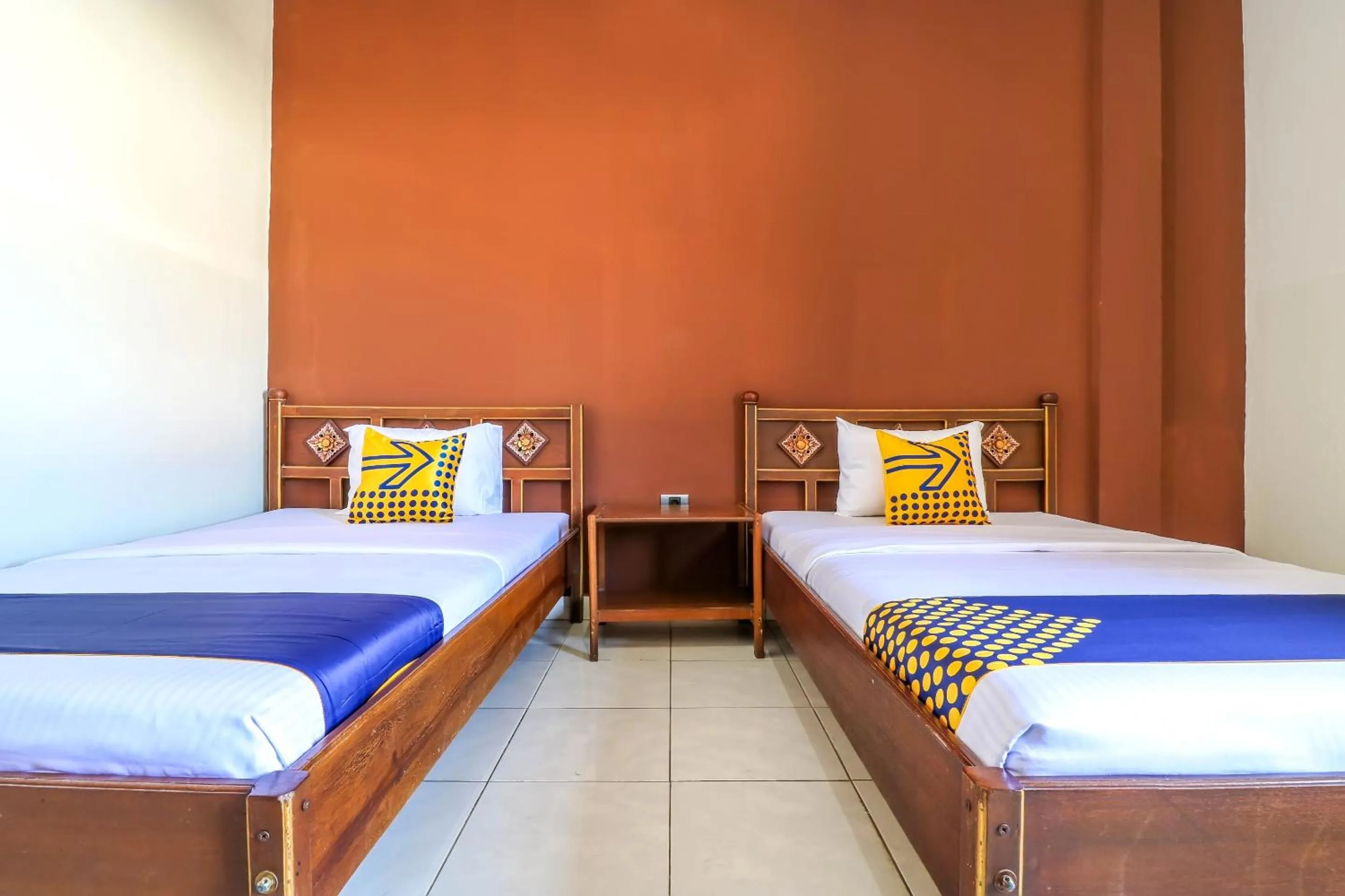 Bedroom in OYO 1927 Hotel Candra Adigraha