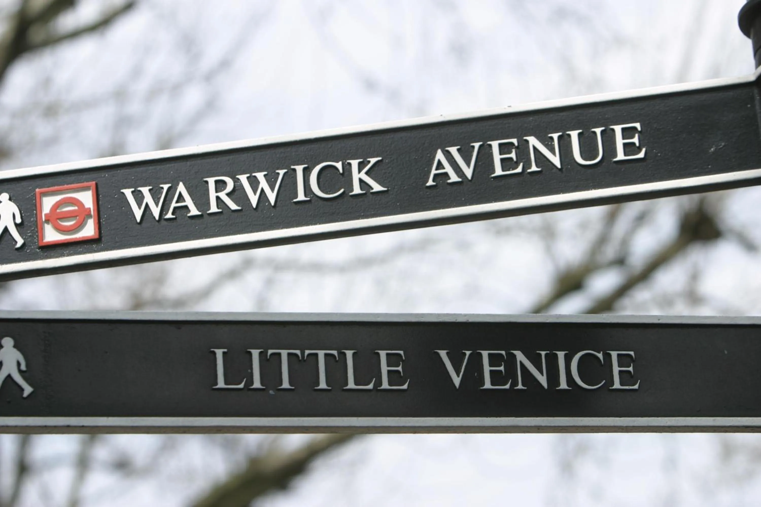 Decorative detail in The Colonnade