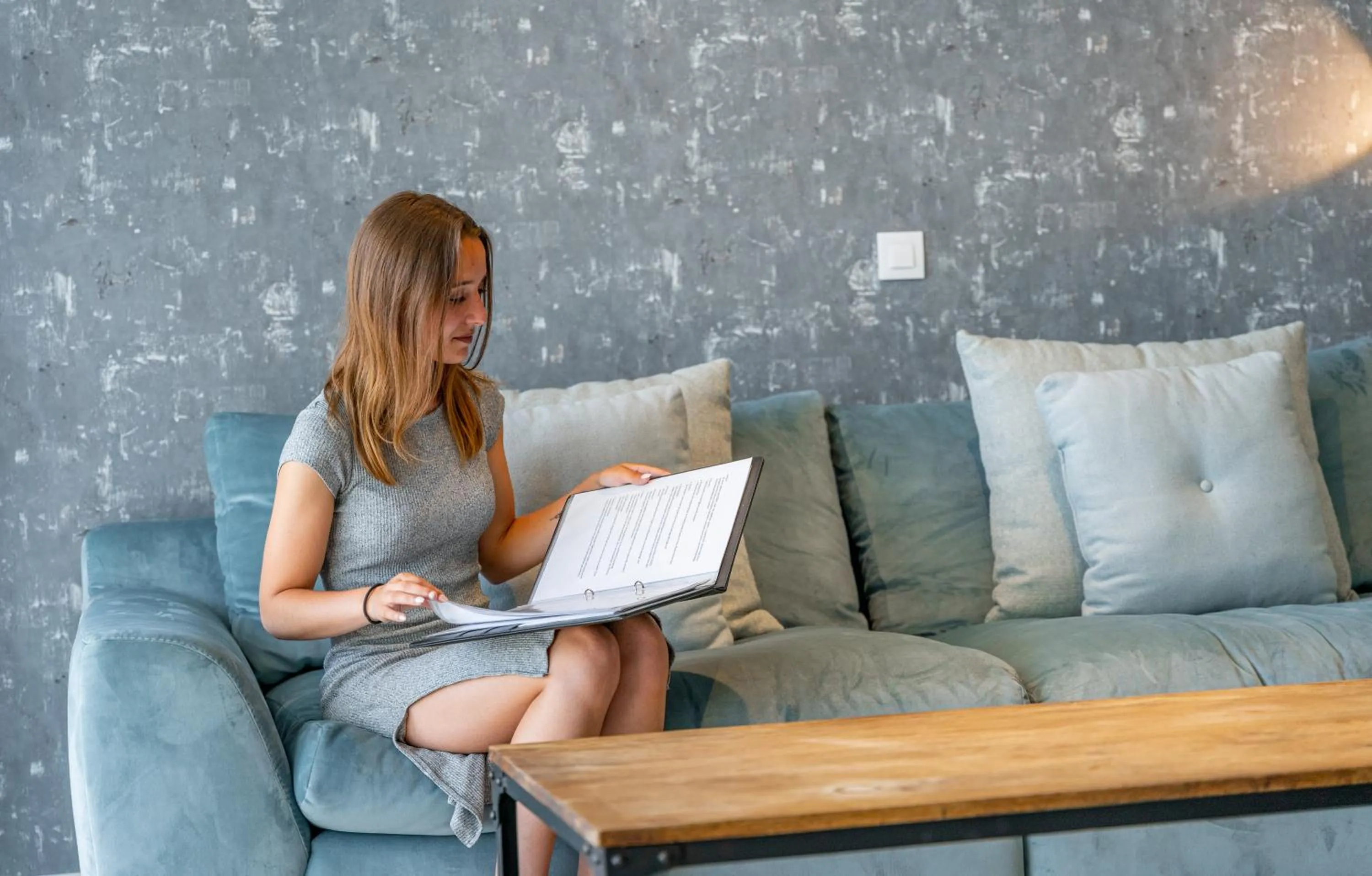 People in Hotel Acropolis " Op het sportiefste park van de kust "