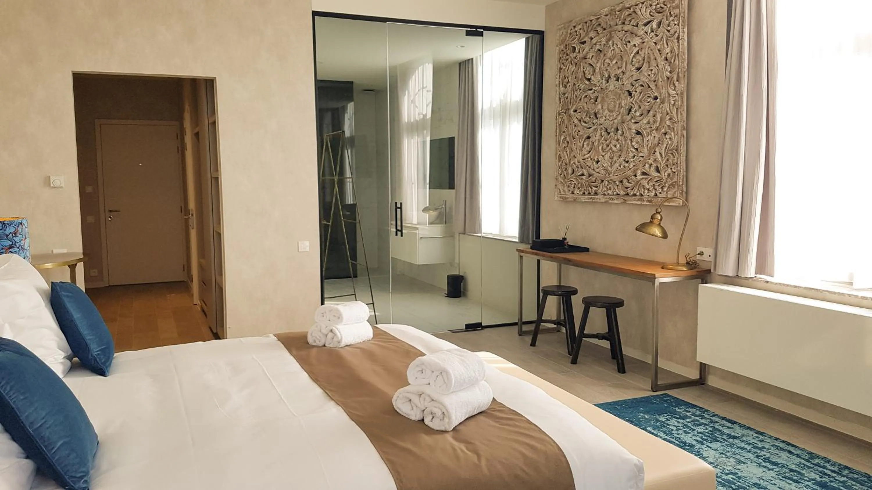 Bedroom, Bed in Hotel Acropolis " Op het sportiefste park van de kust "