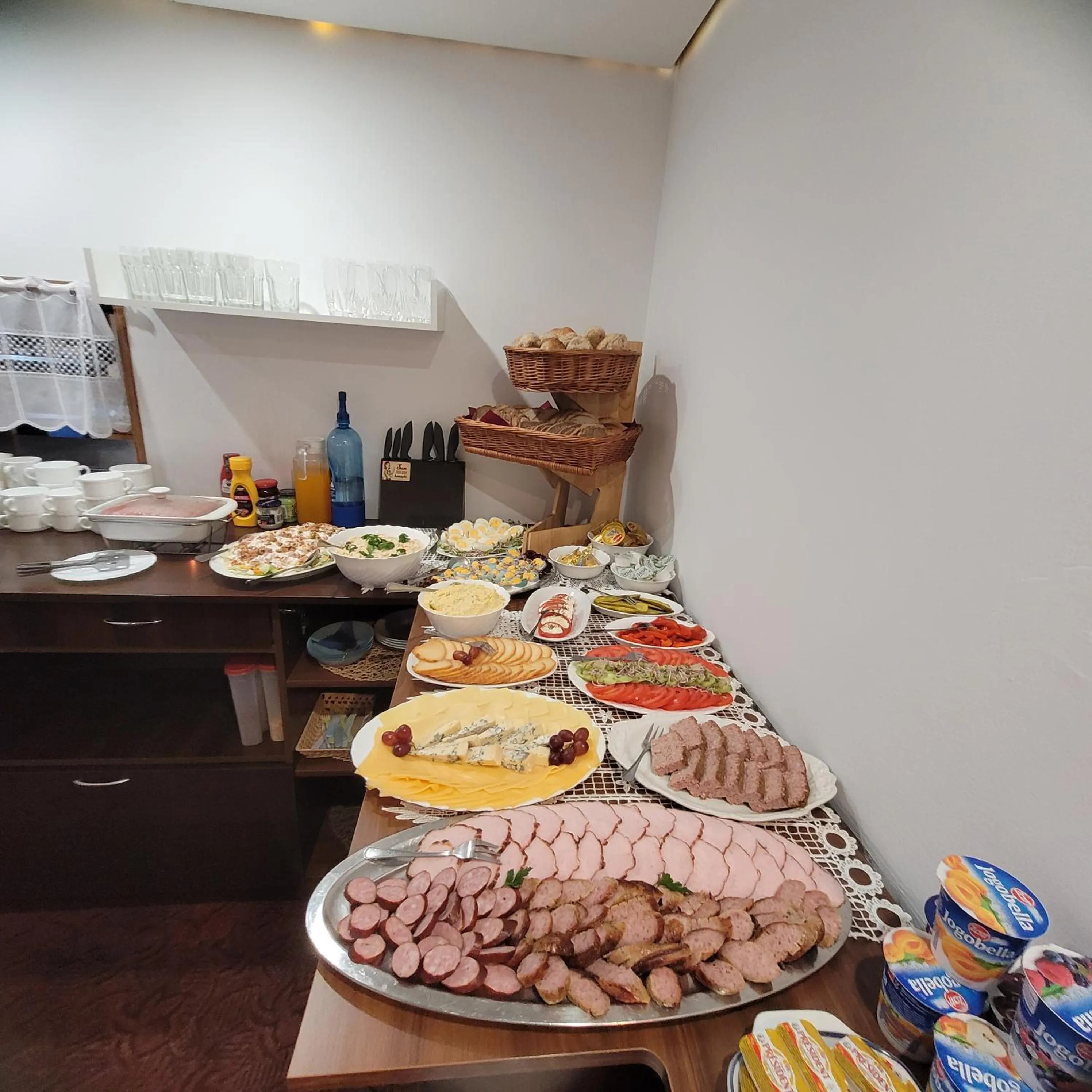 Food and drinks in Willa Elżbieta - komfortowy wypoczynek, znakomite recenzje Gości