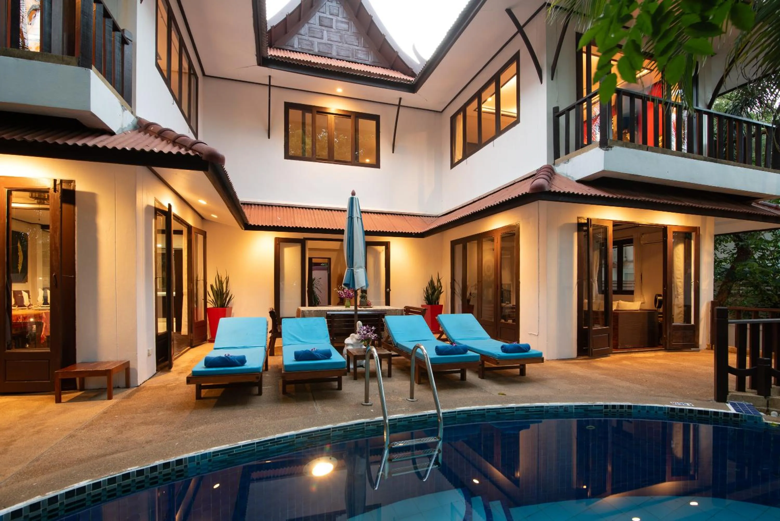 Property building in Paradise Island Estate