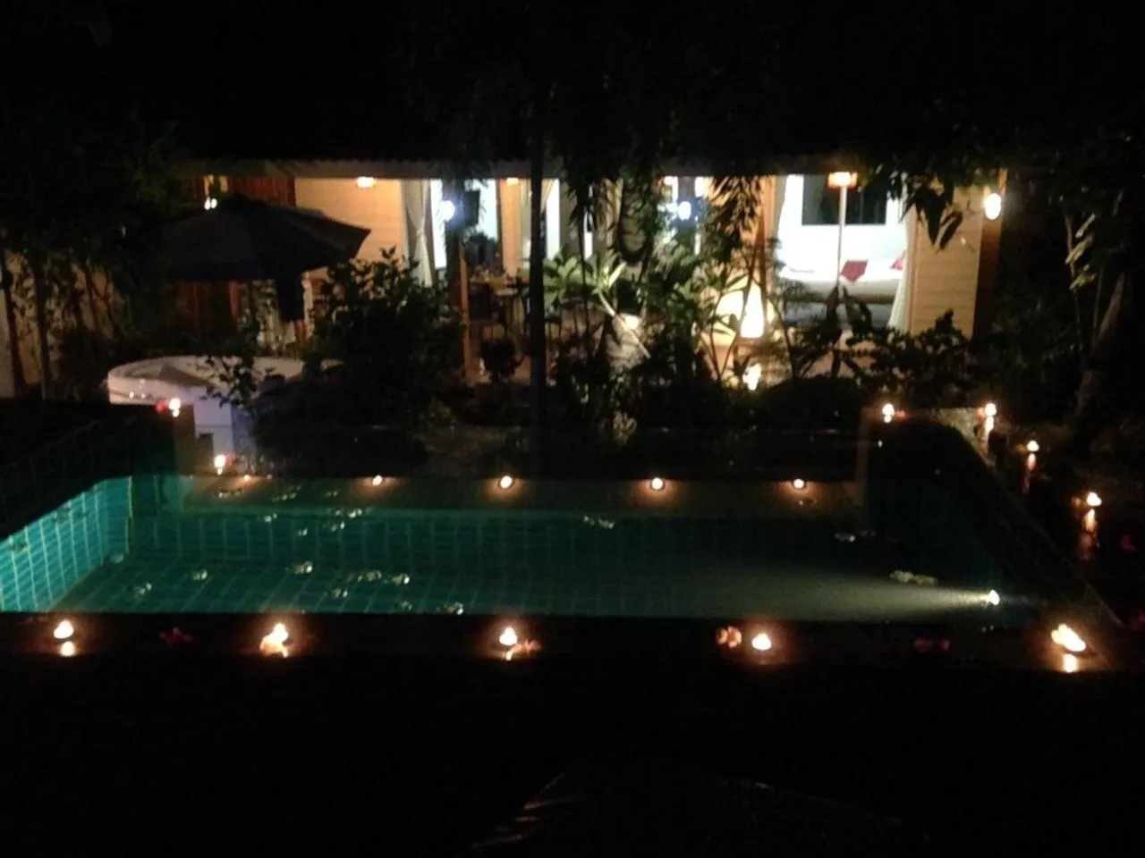 Swimming pool in Paradise Island Estate