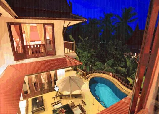 Facade/entrance in Paradise Island Estate