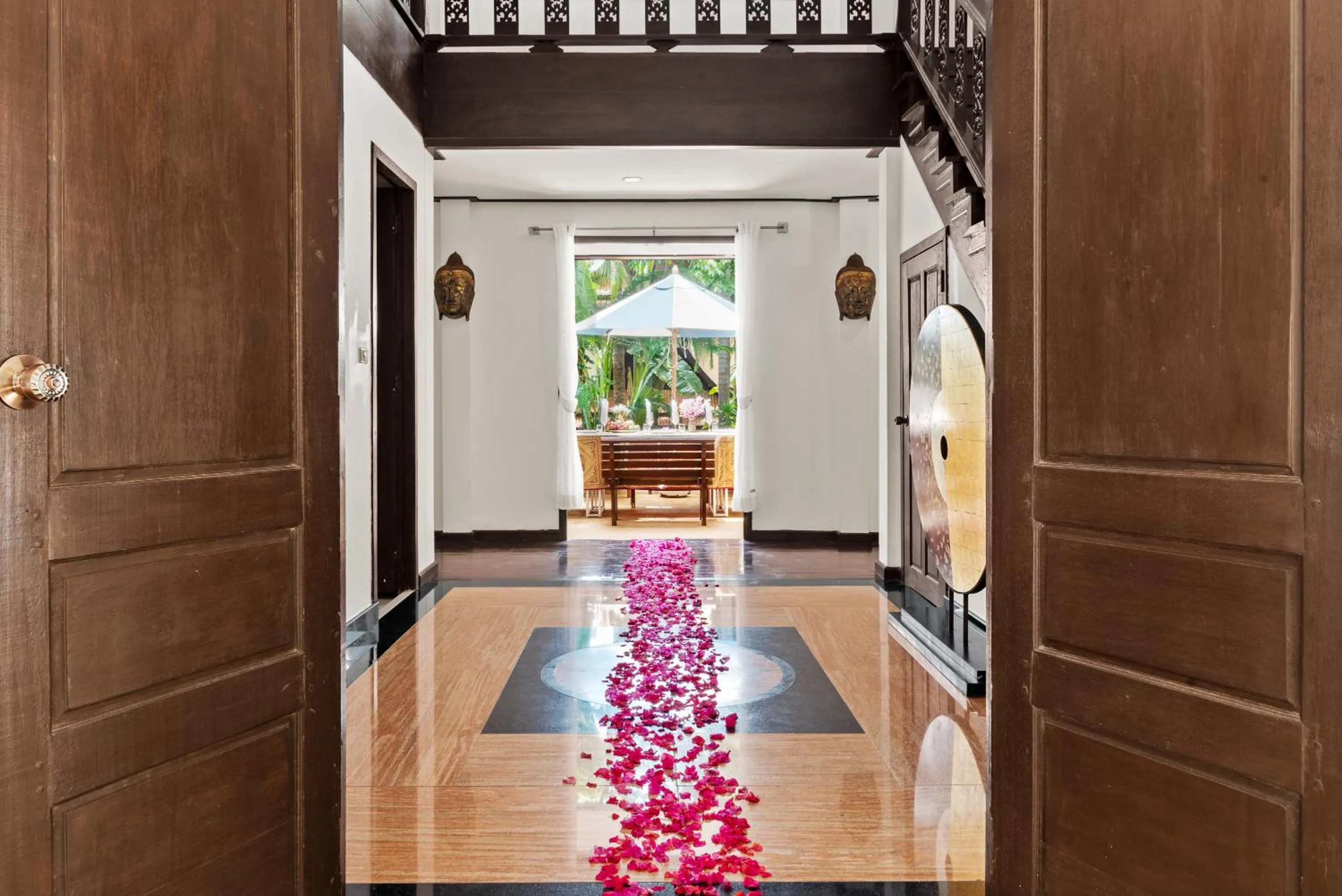 Lobby or reception in Paradise Island Estate