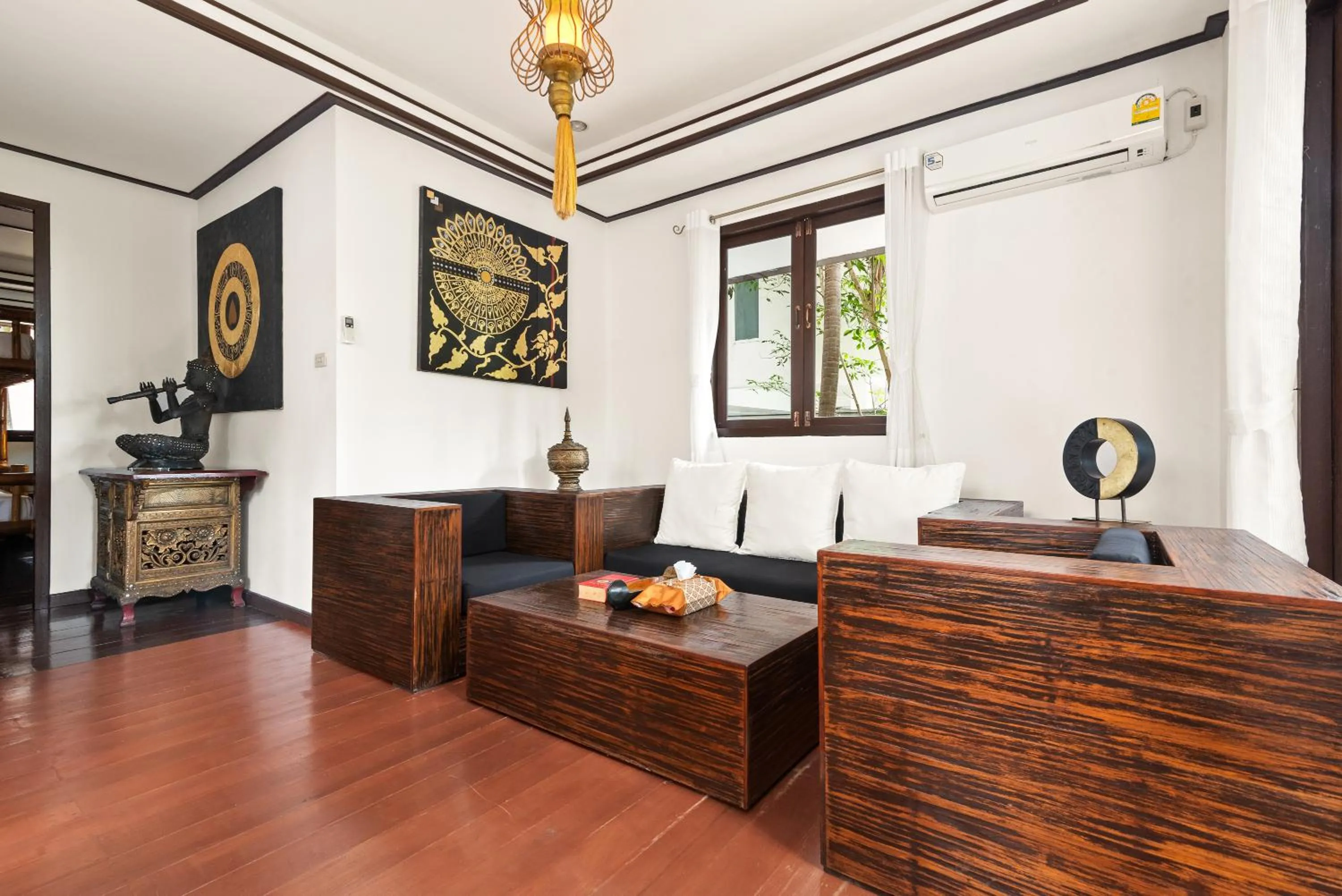 Living room in Paradise Island Estate