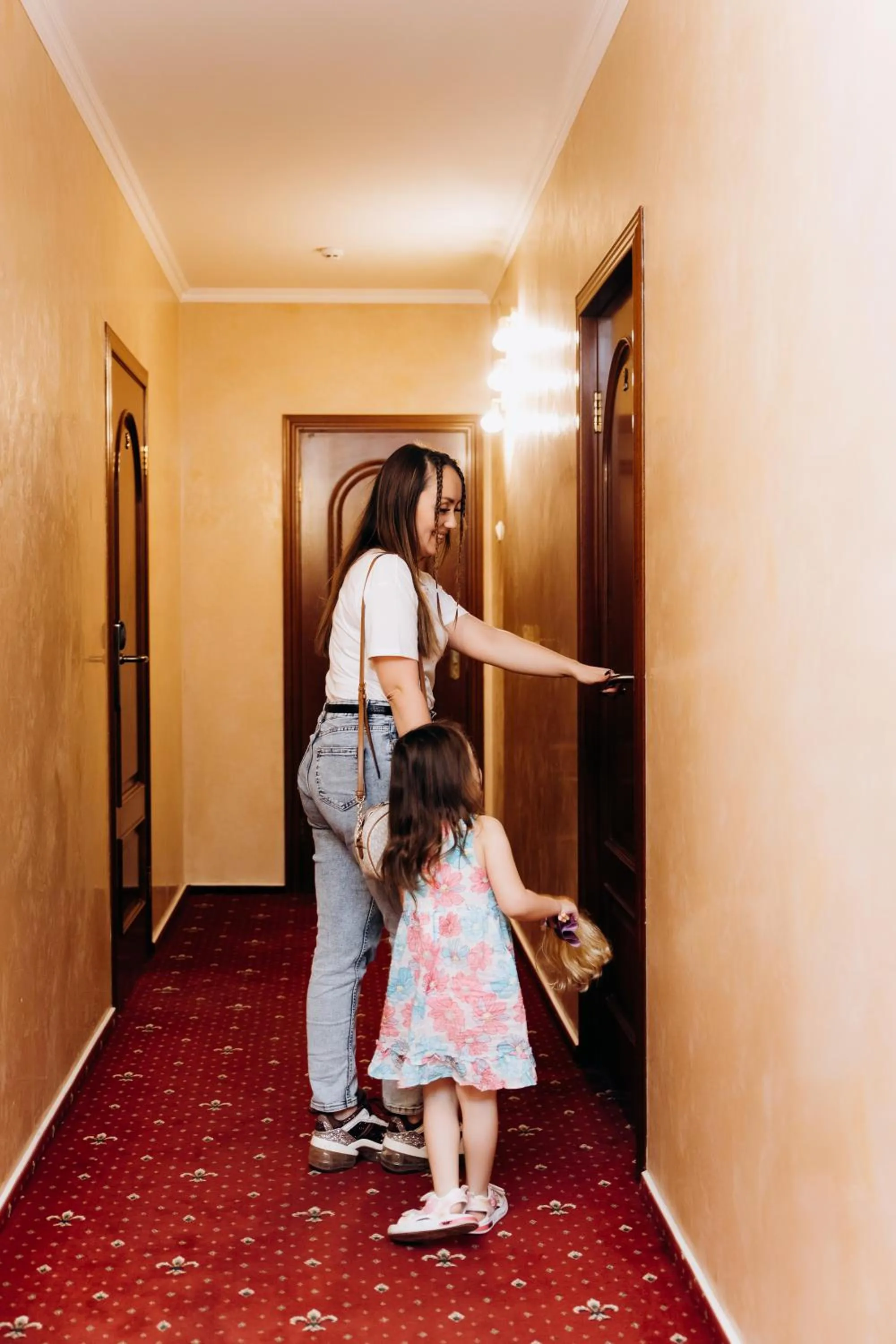 People in Eduard Hotel