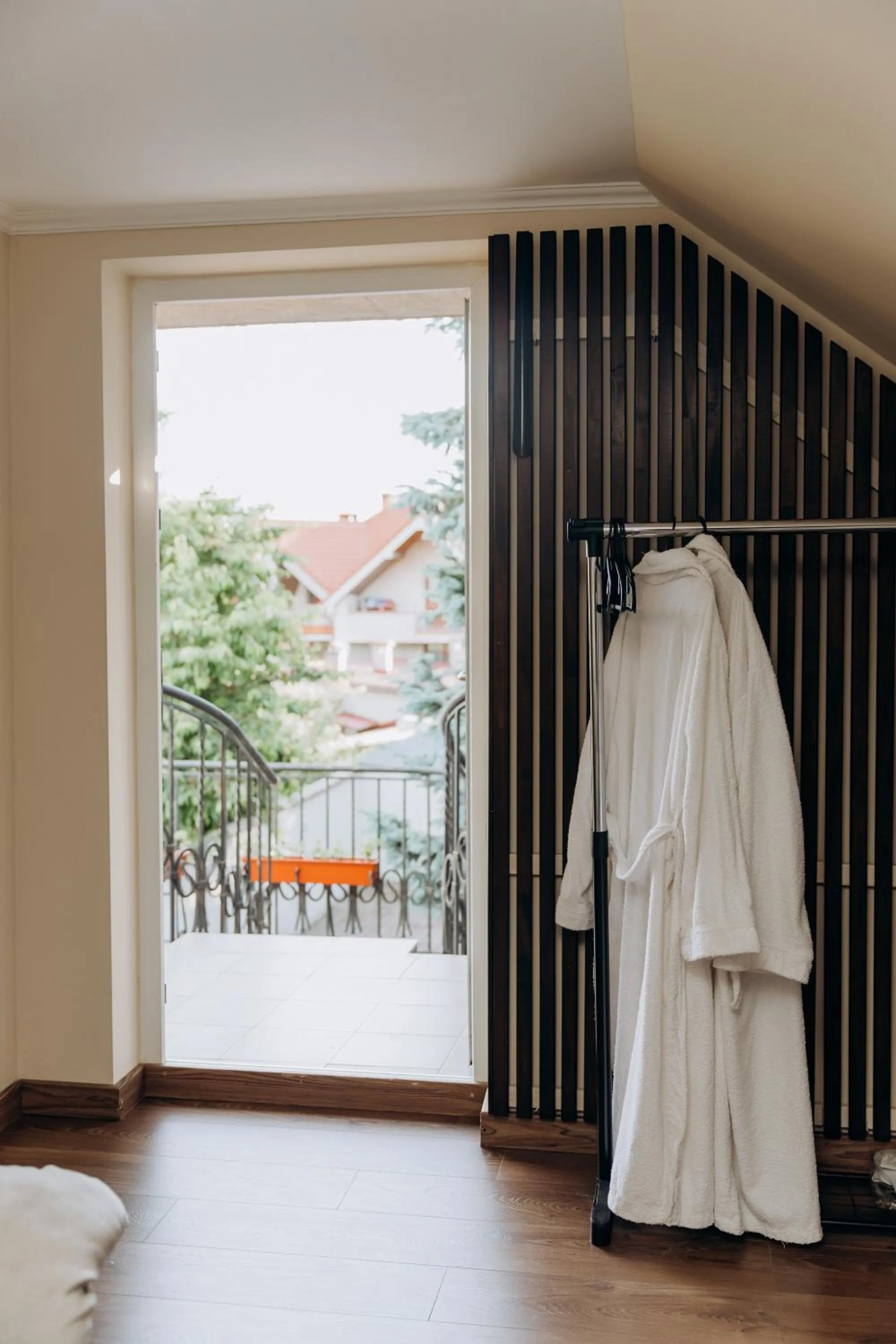 Photo of the whole room in Eduard Hotel