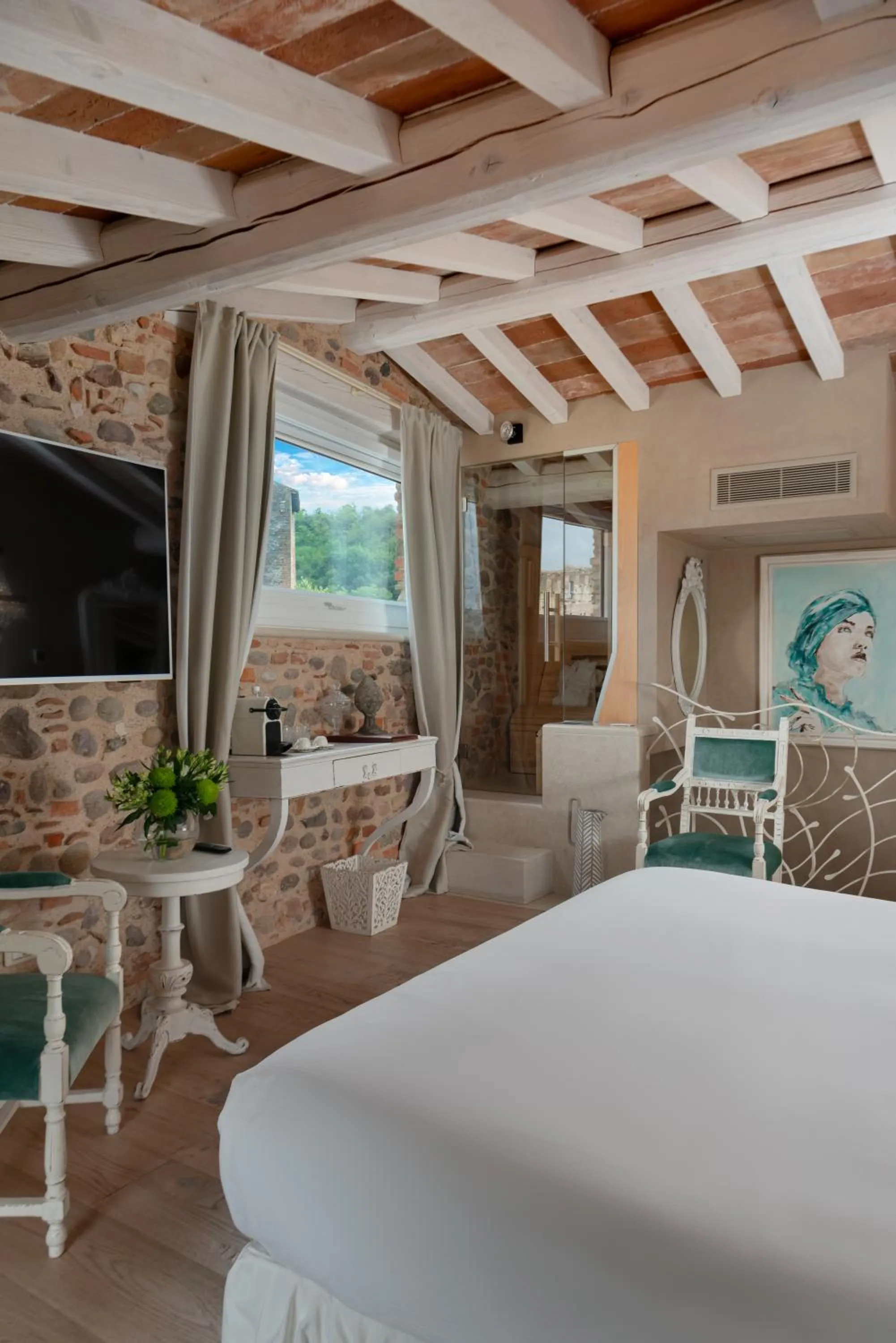 Bed in Regia Rosetta - Royal Rooms Borghetto