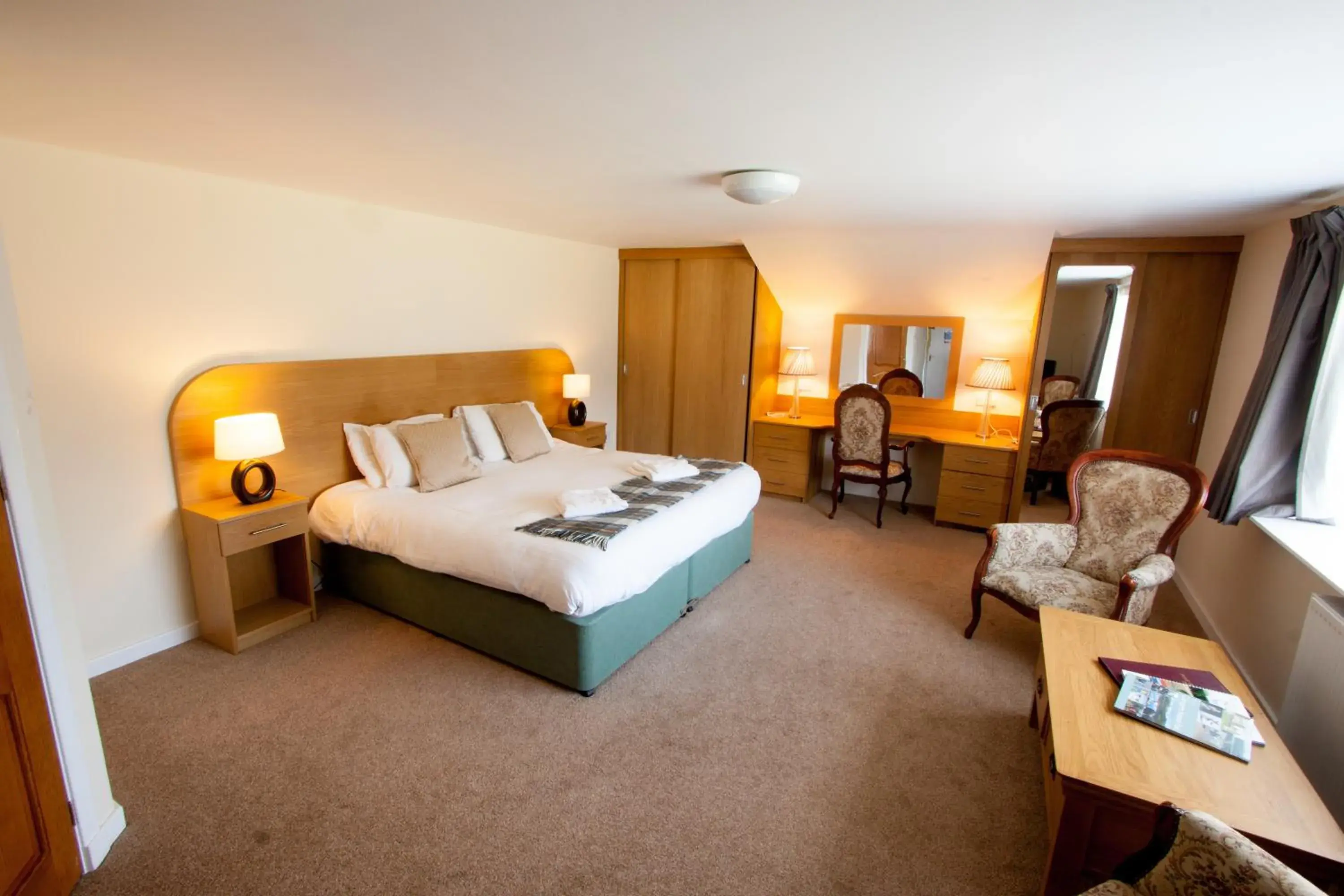 Bedroom, Bed in Duke Of Gordon Hotel Bedroom, Bed in Duke Of Gordon Hotel