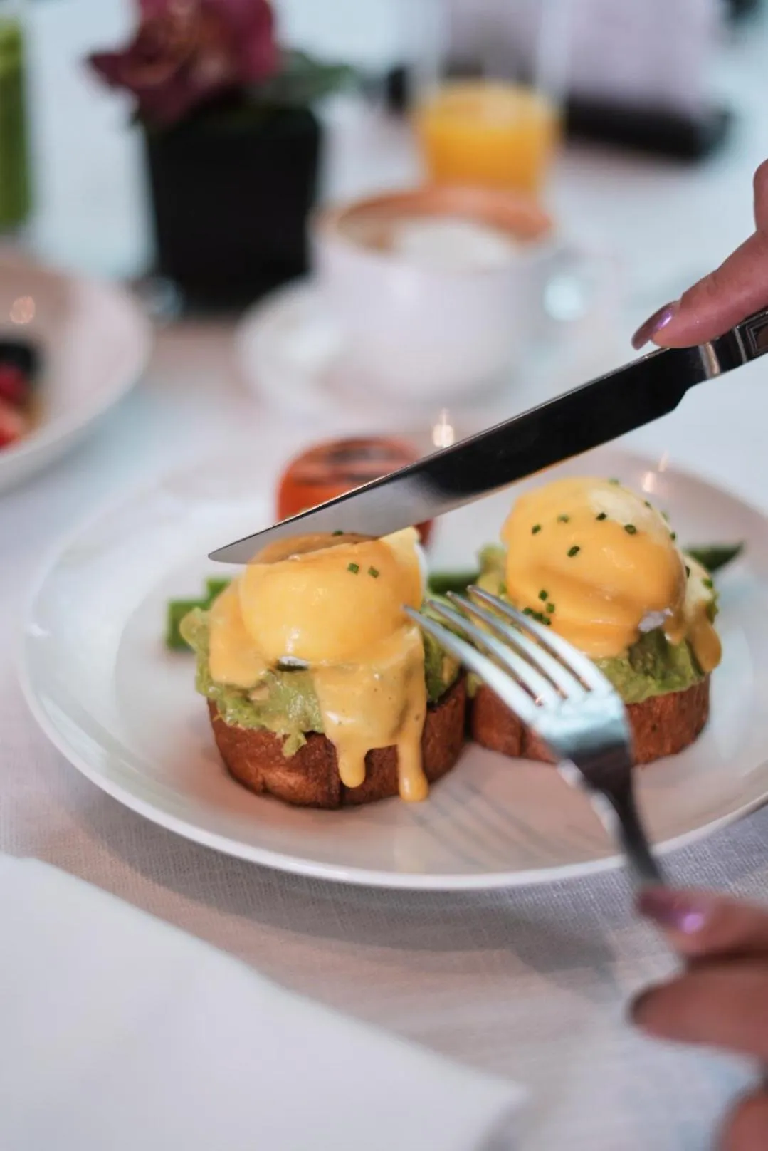 Restaurant/places to eat in The Ritz-Carlton Executive Residences