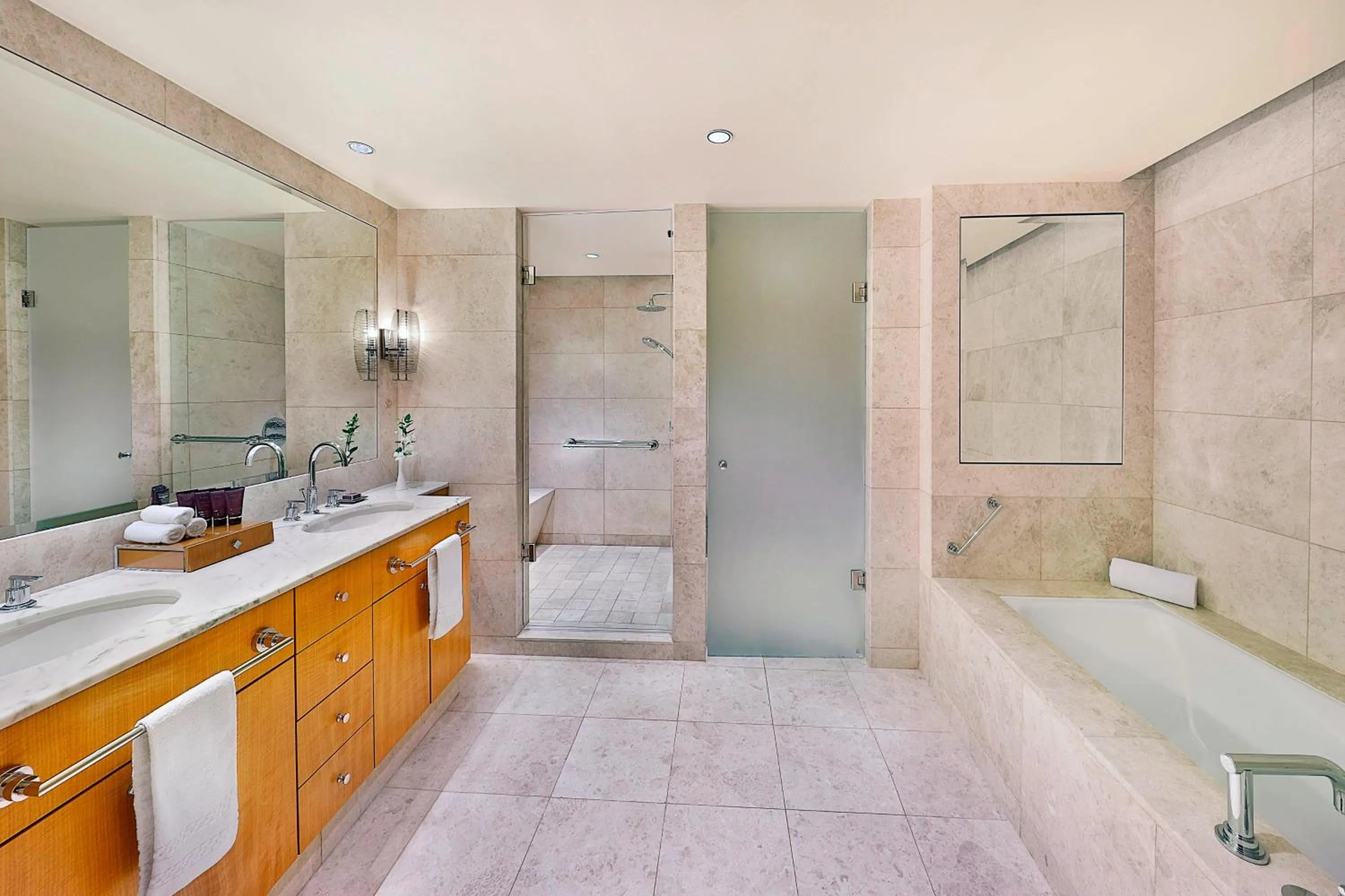 Bedroom in The Ritz-Carlton Executive Residences