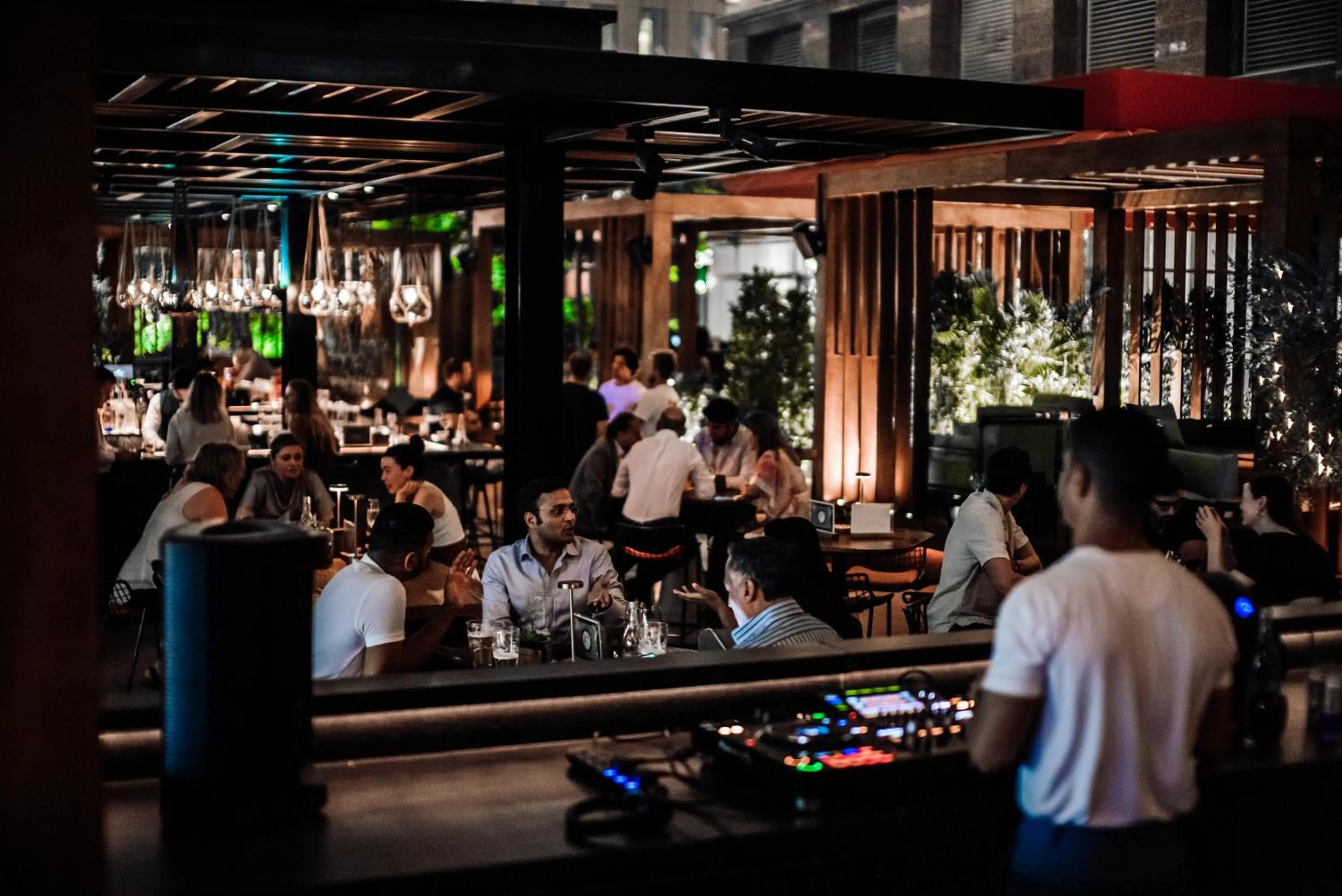 Restaurant/places to eat in The Ritz-Carlton Executive Residences