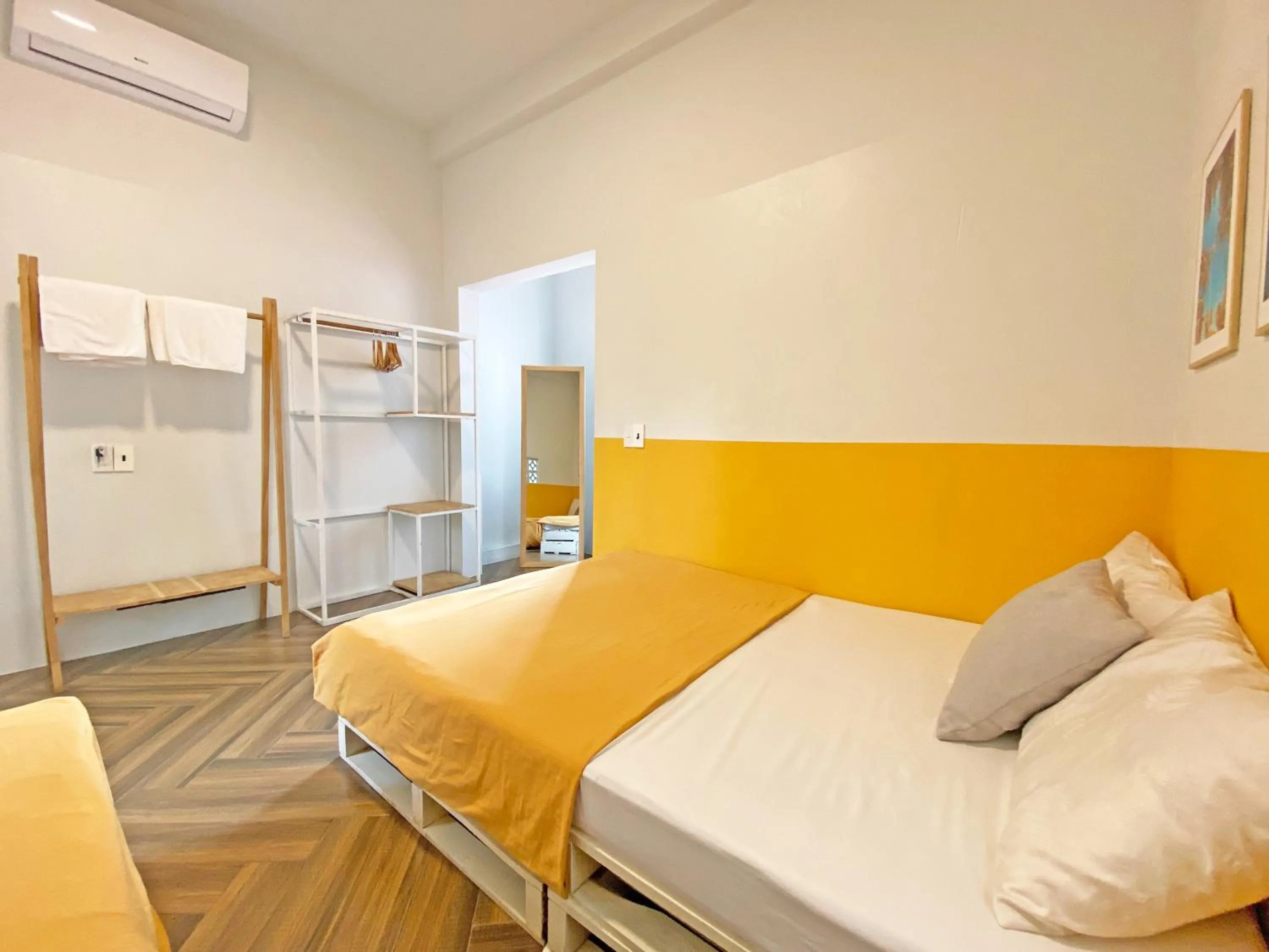 Bedroom in The Bay - Ha Long Homestay