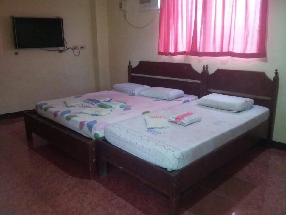 Bed in Bee Hub Pension